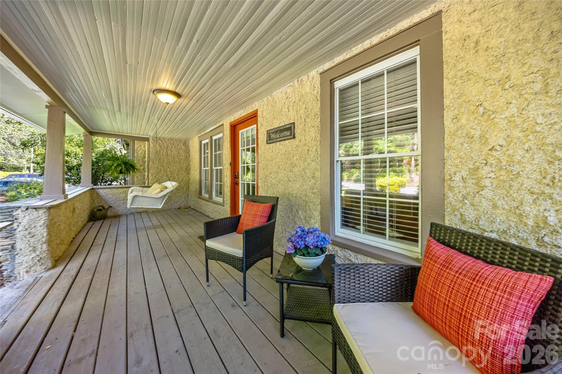 672 Blythe Street - Photo 6