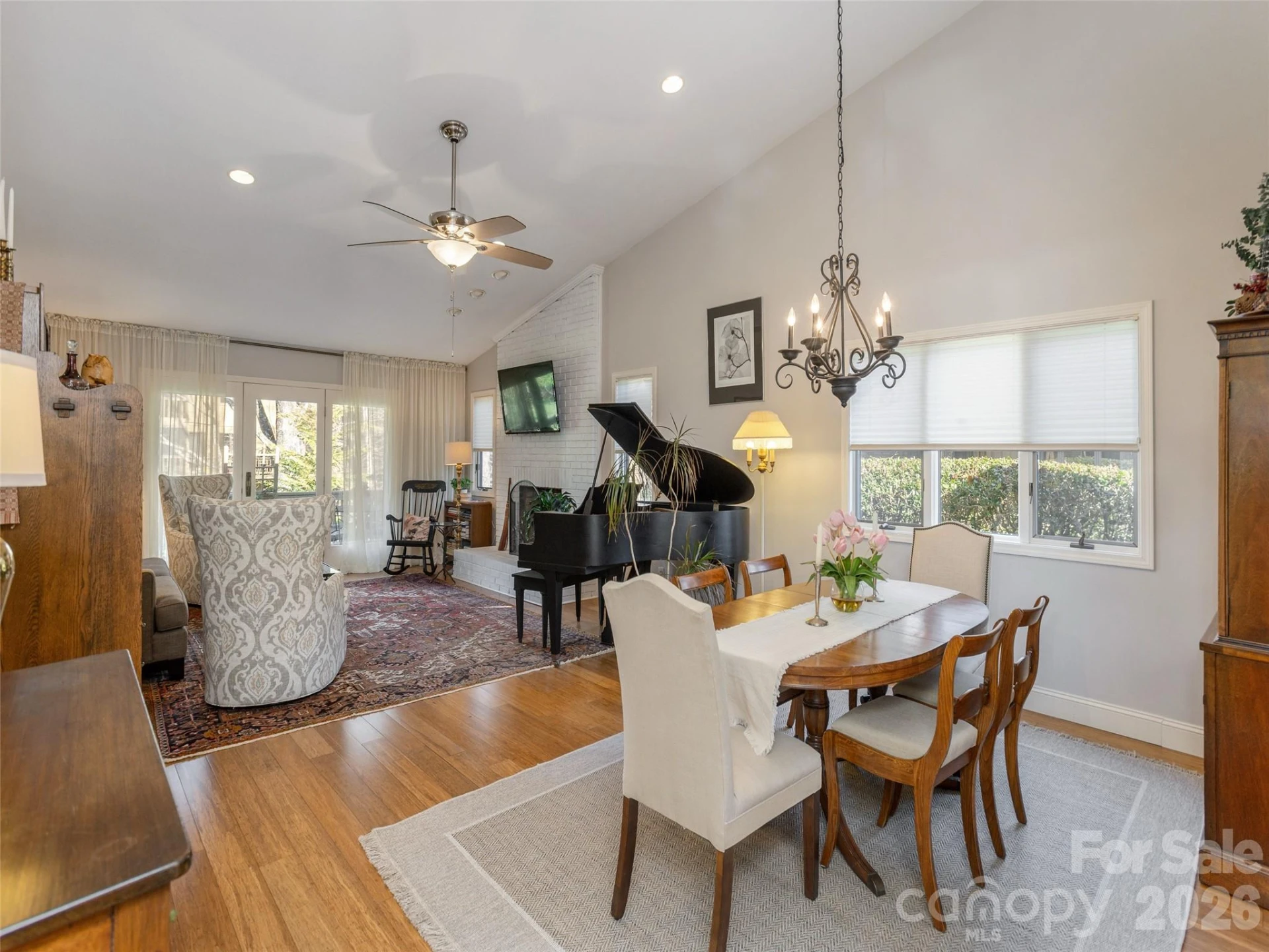 701 Red Oak Drive - Photo 14