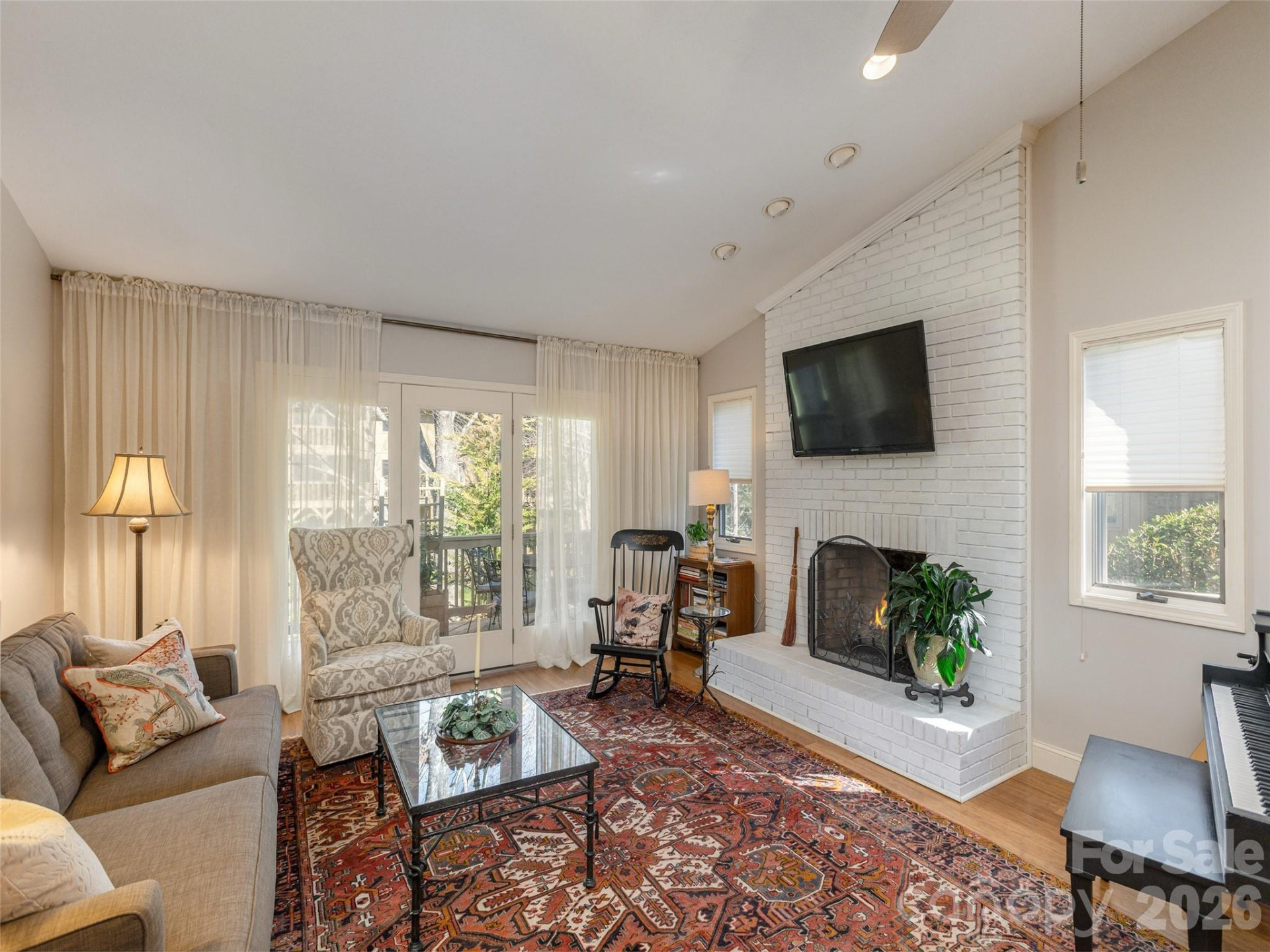 701 Red Oak Drive - Photo 5