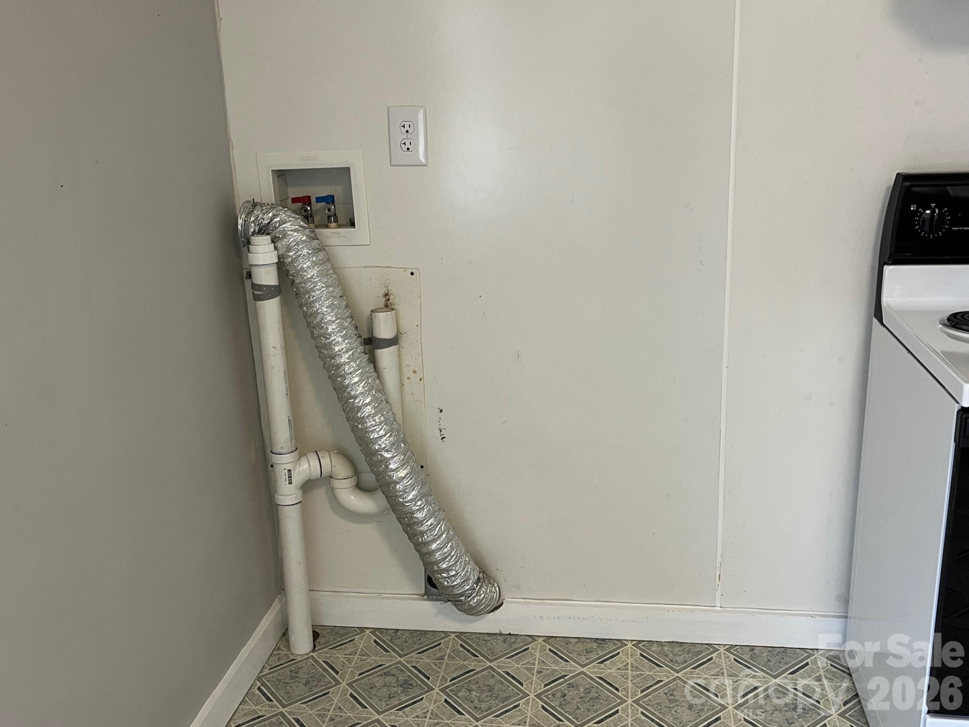 524 Baldwin Avenue - Photo 24