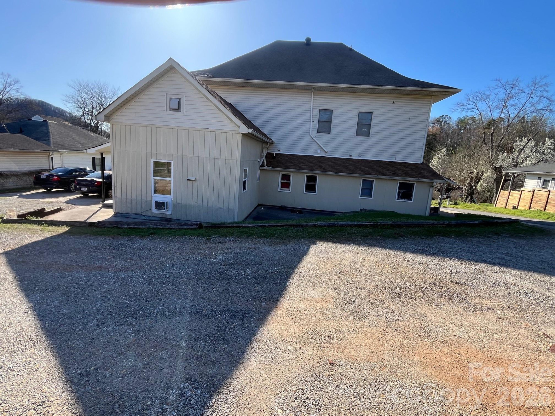 524 Baldwin Avenue - Photo 7