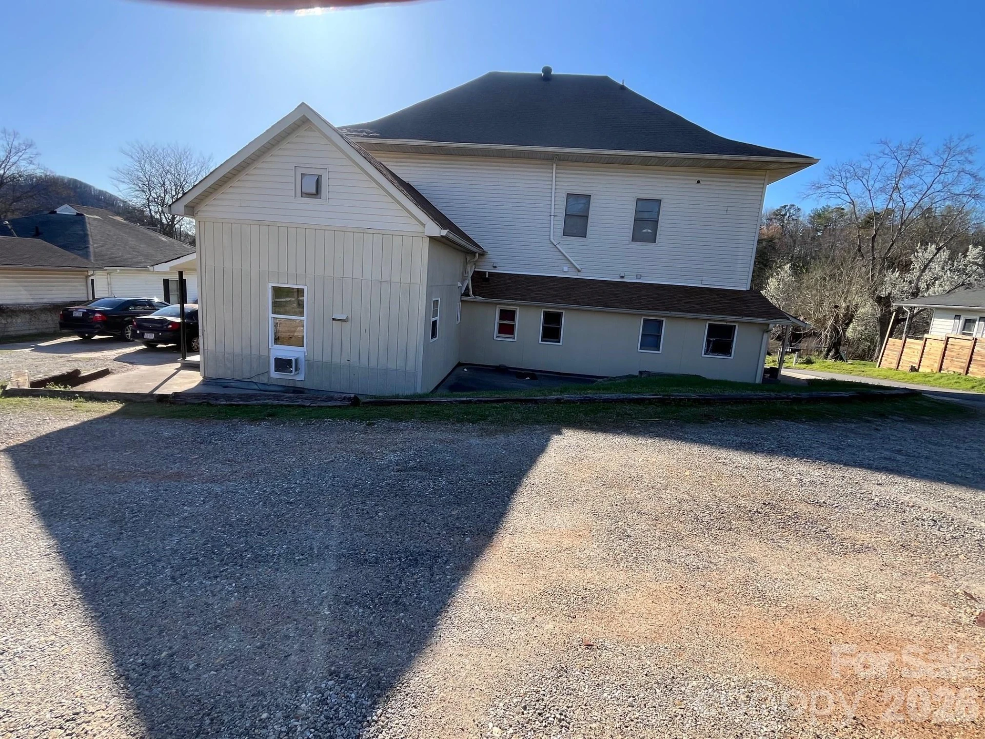524 Baldwin Avenue - Photo 7