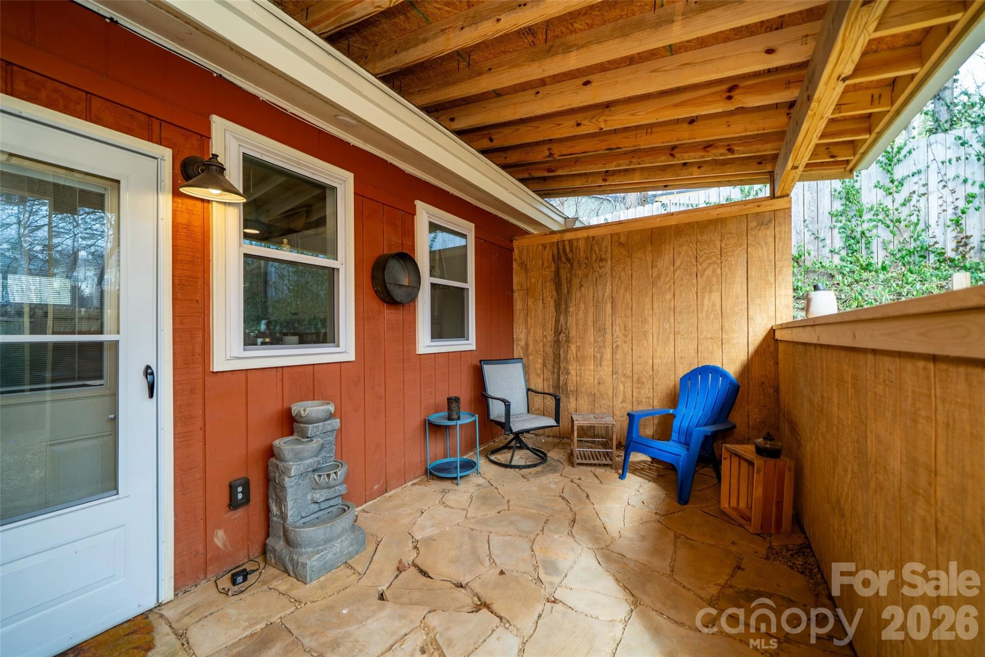131 Locust Court - Photo 31