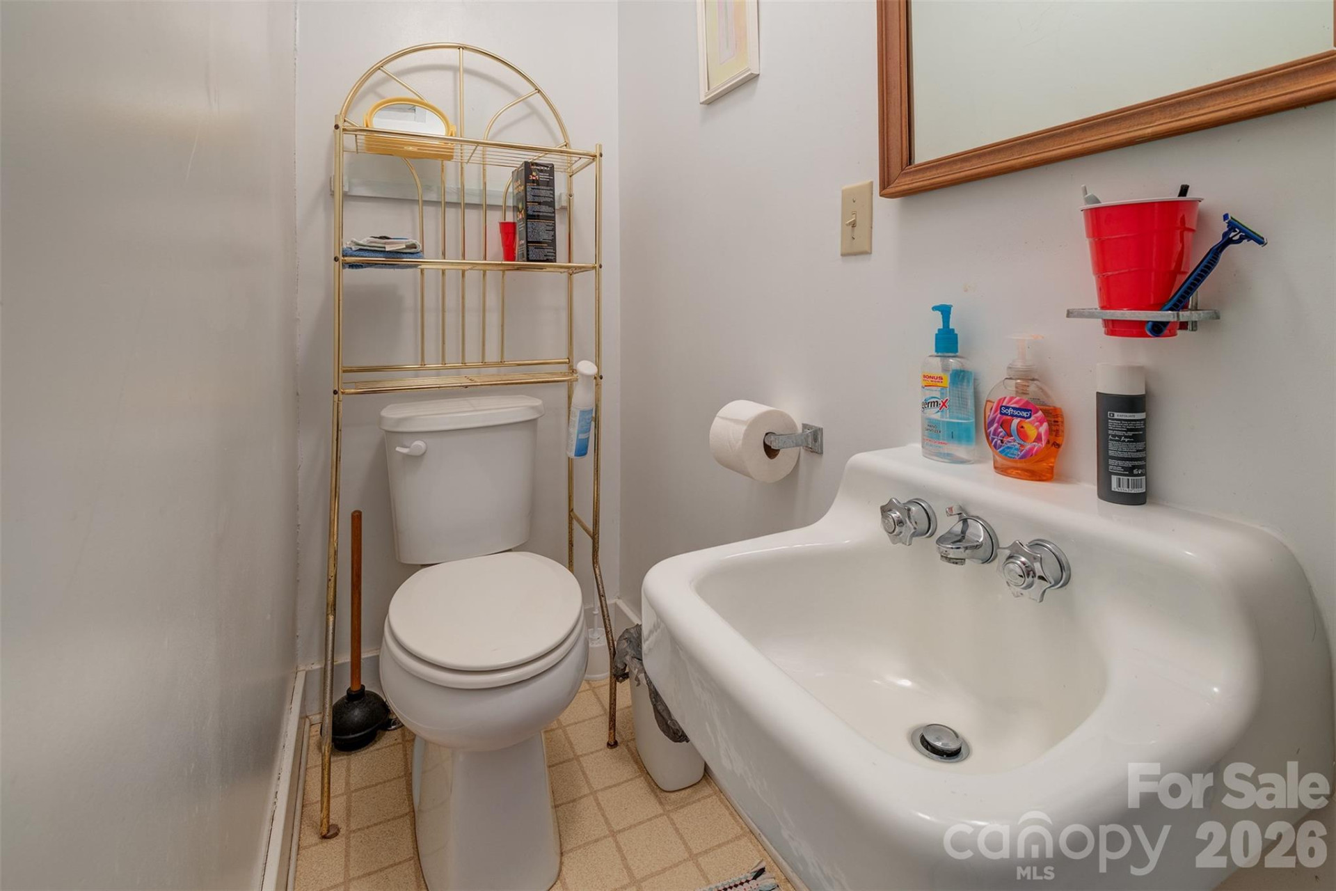 99 Salisbury Avenue - Photo 15