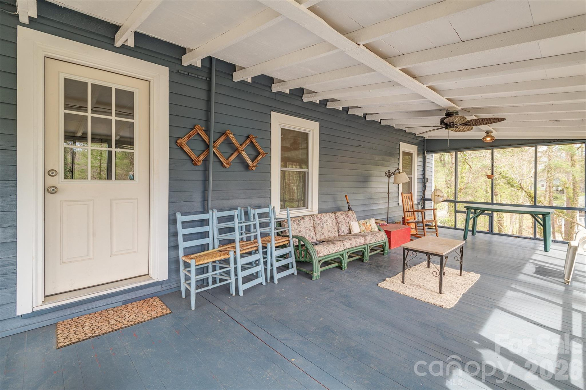 99 Salisbury Avenue - Photo 19