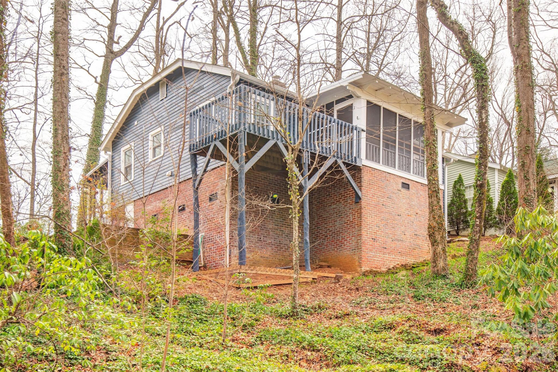 99 Salisbury Avenue - Photo 22