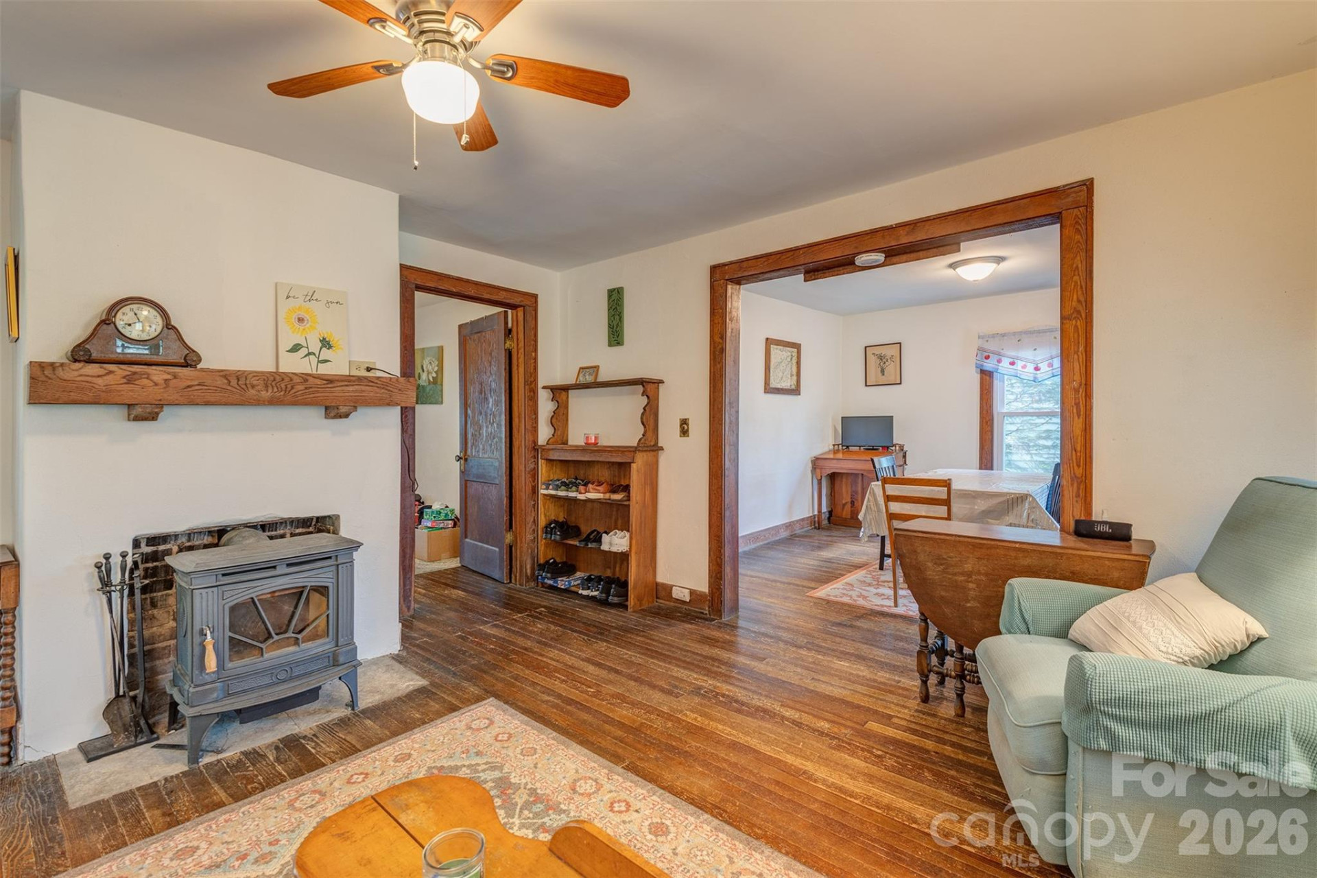 99 Salisbury Avenue - Photo 5