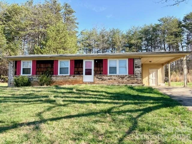 1076 Browning View Road