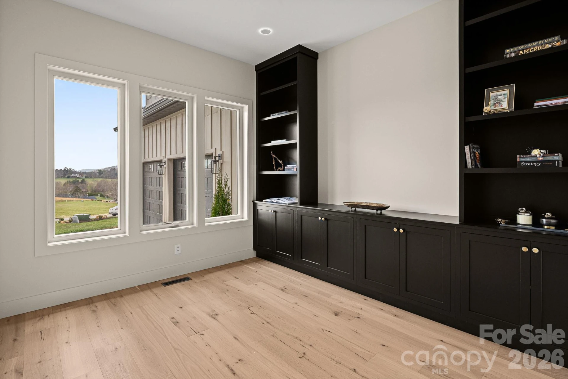 144 Golden Pasture Drive - Photo 47