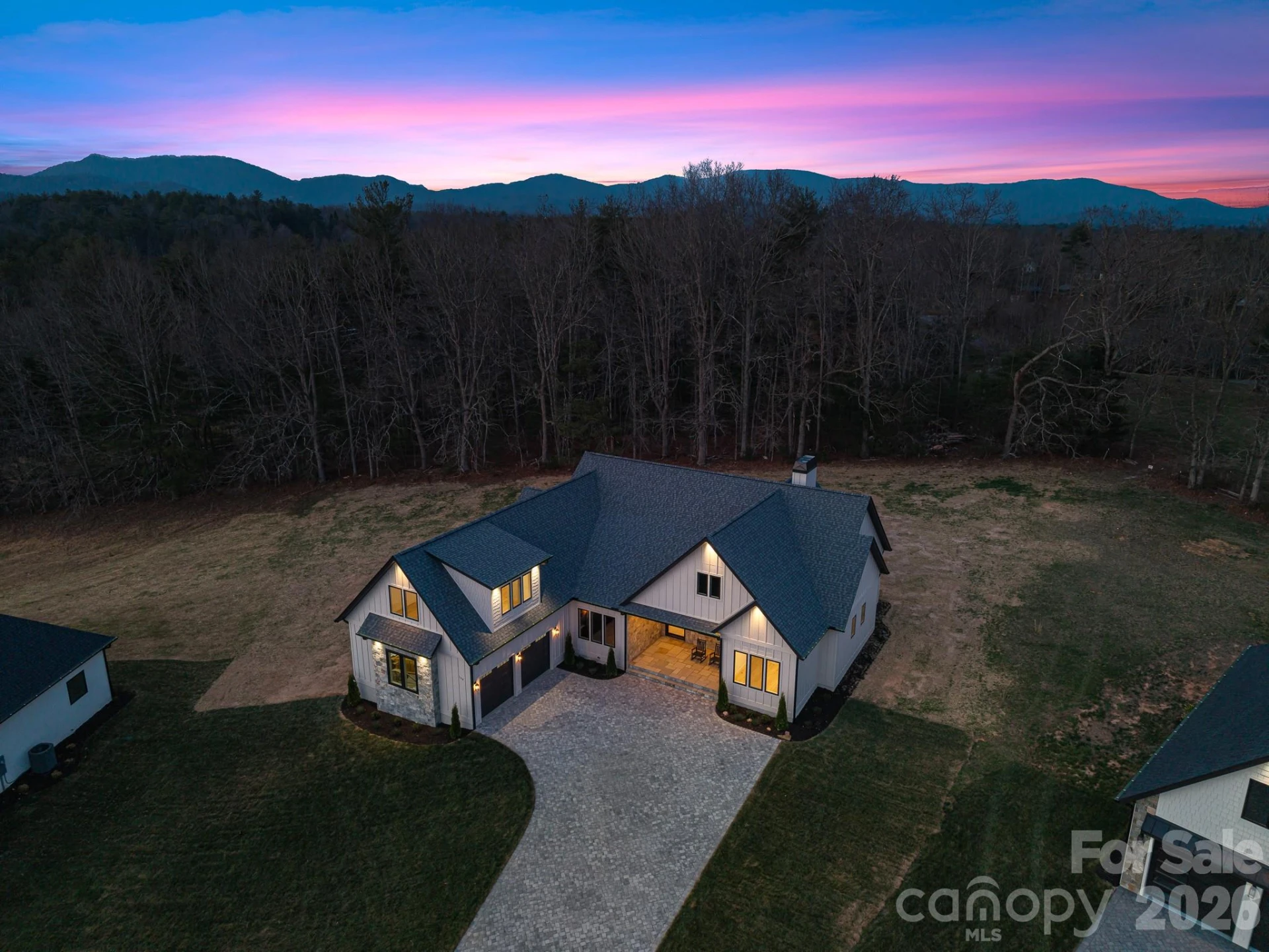 144 Golden Pasture Drive - Photo 89
