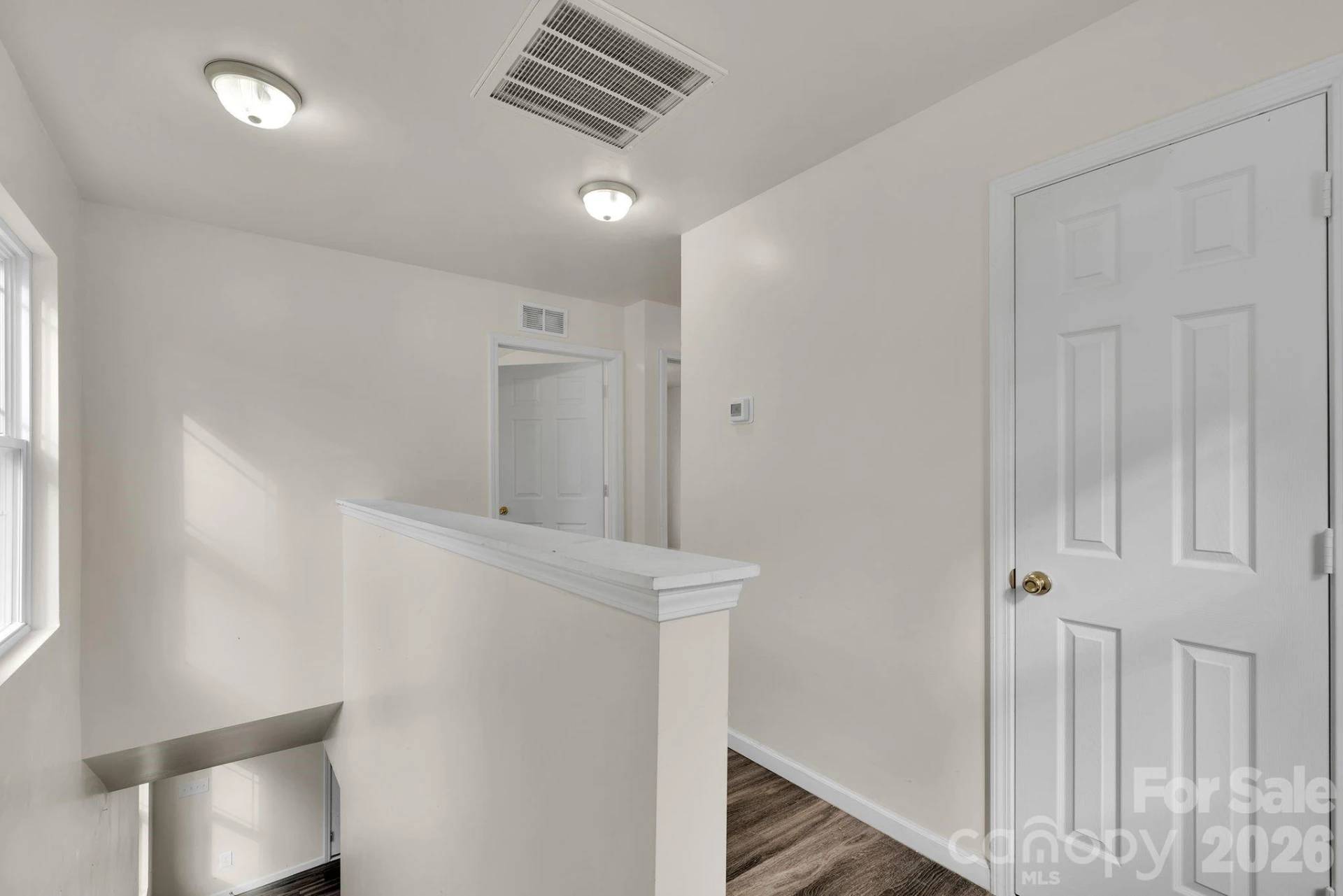 372 Mills Avenue - Photo 14