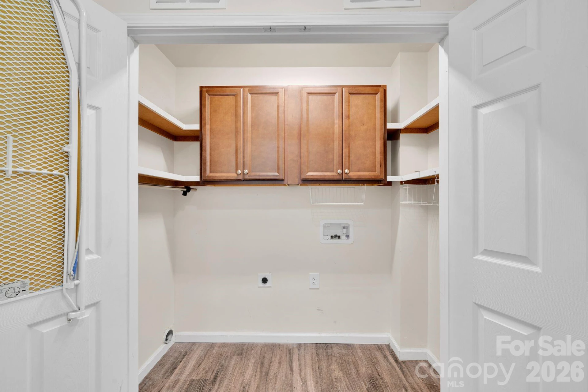 372 Mills Avenue - Photo 9