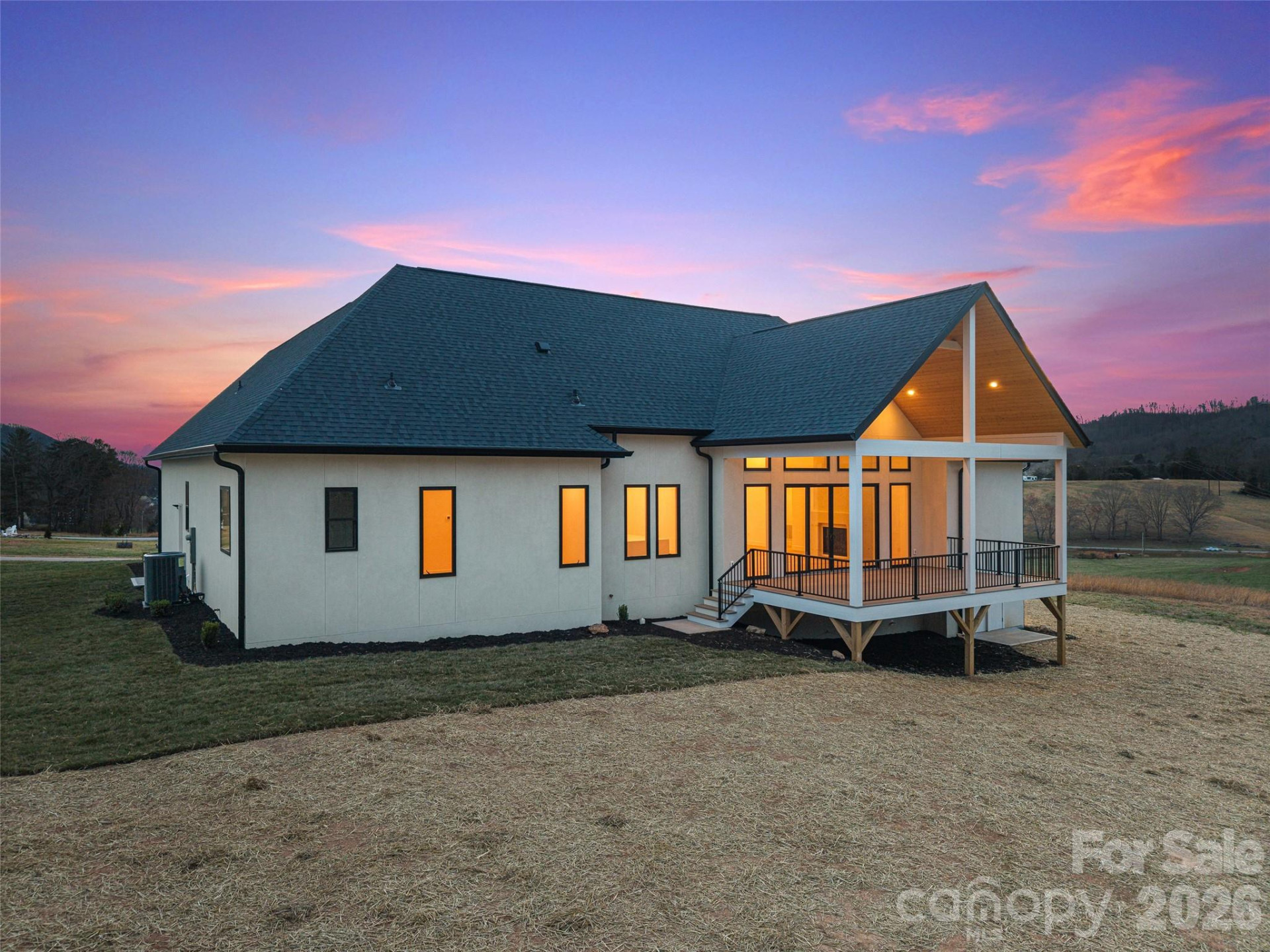 140 Golden Pasture Drive - Photo 4