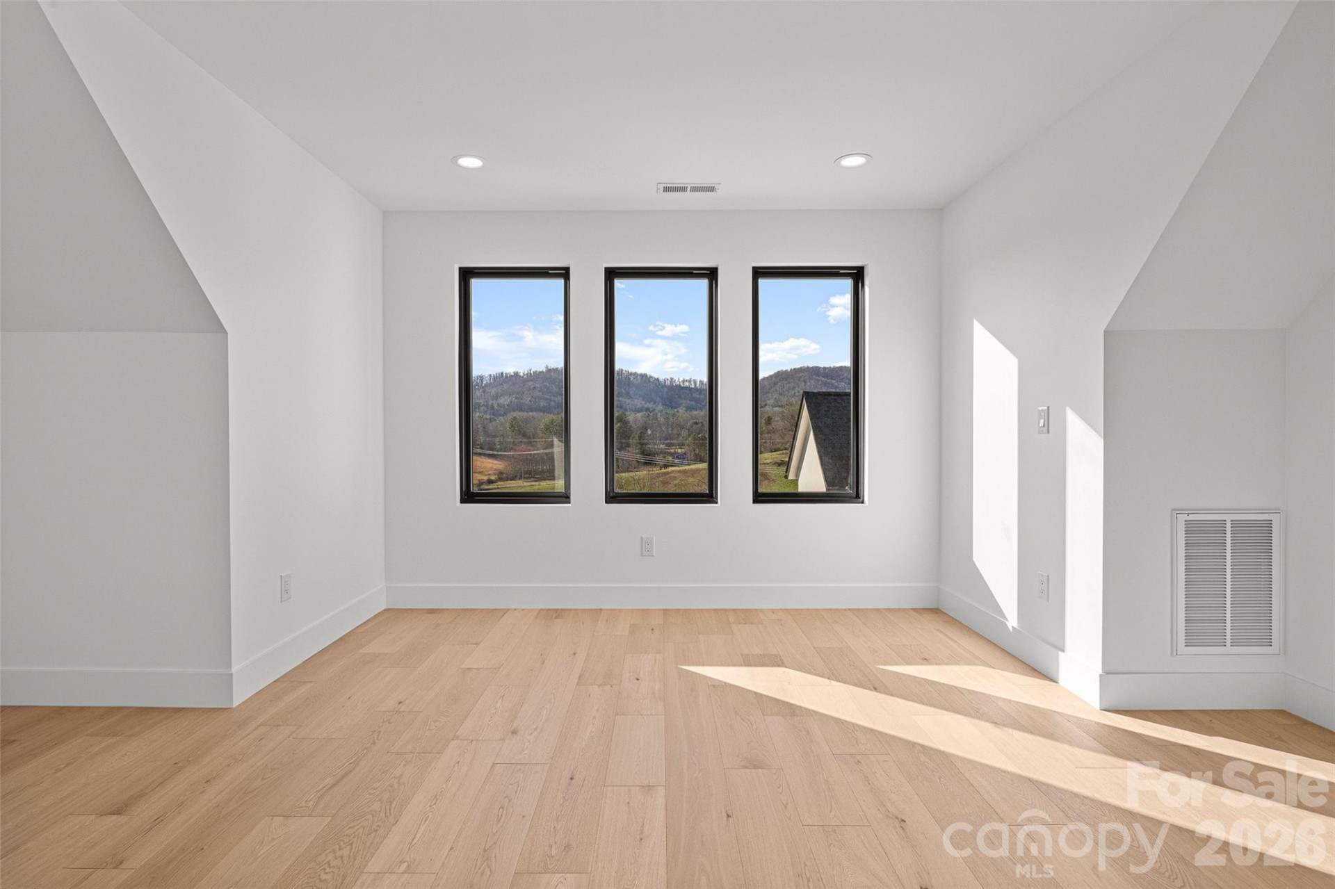 140 Golden Pasture Drive - Photo 39