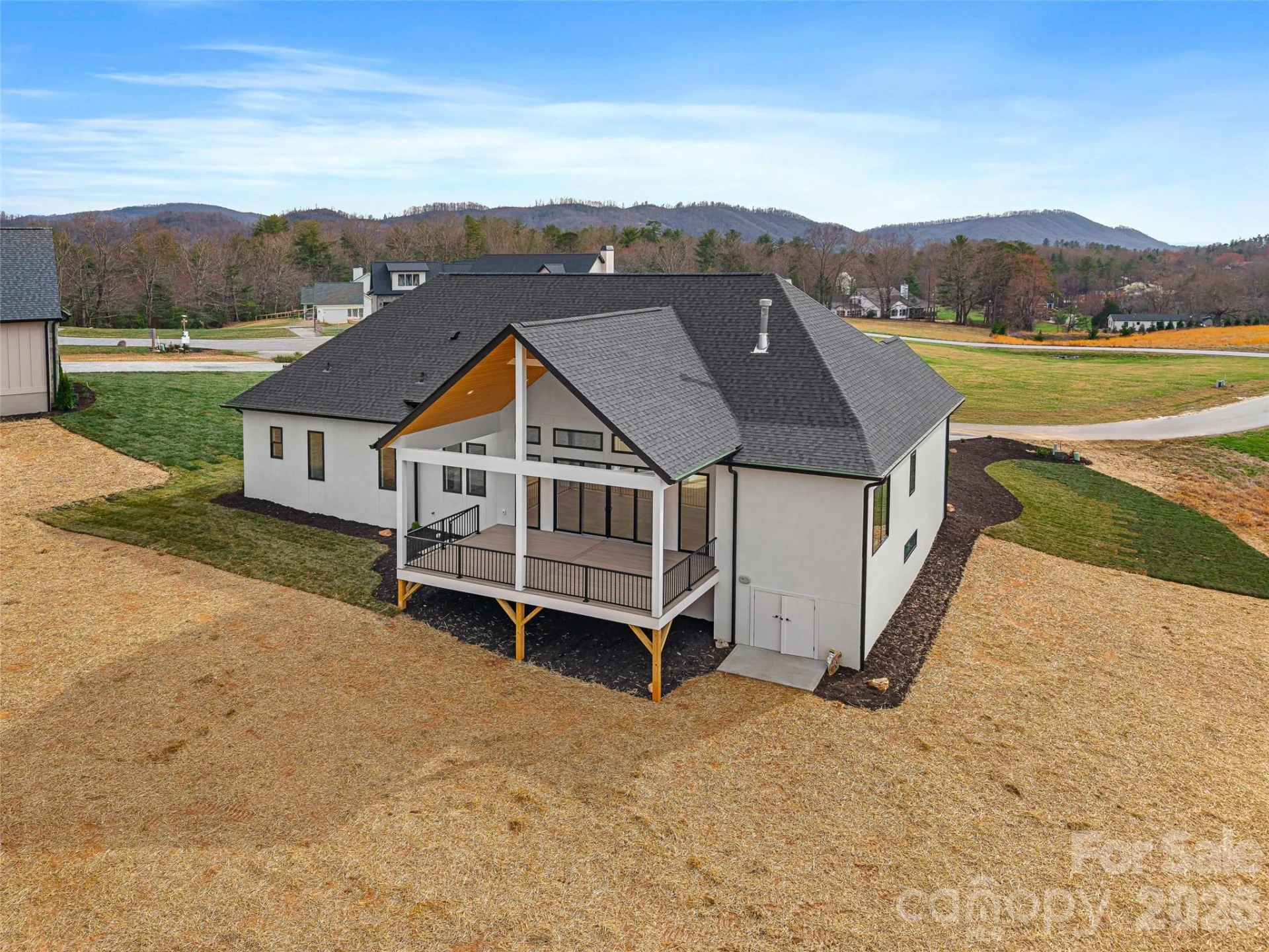 140 Golden Pasture Drive - Photo 47