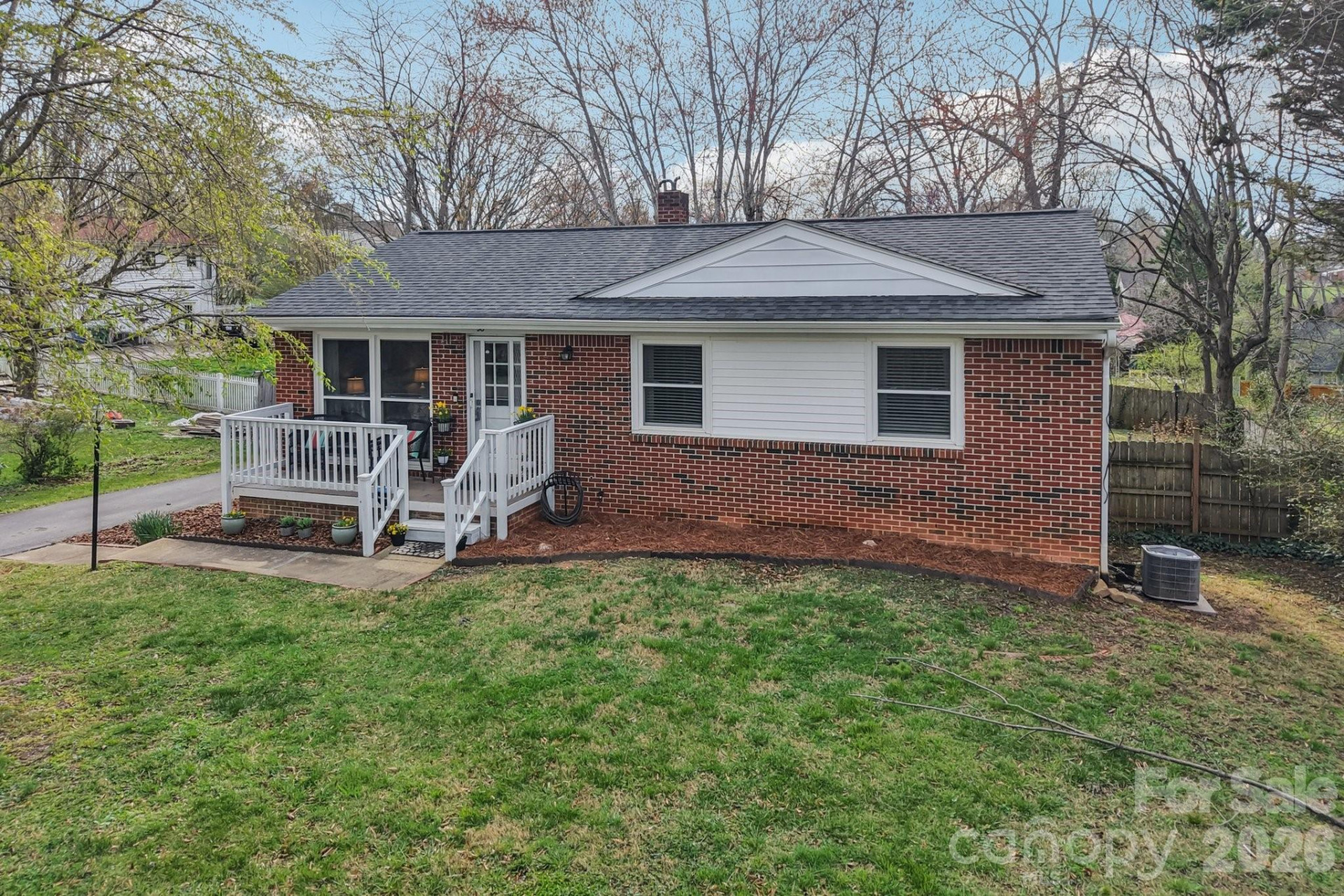 98 Oak Knoll Road - Photo 2