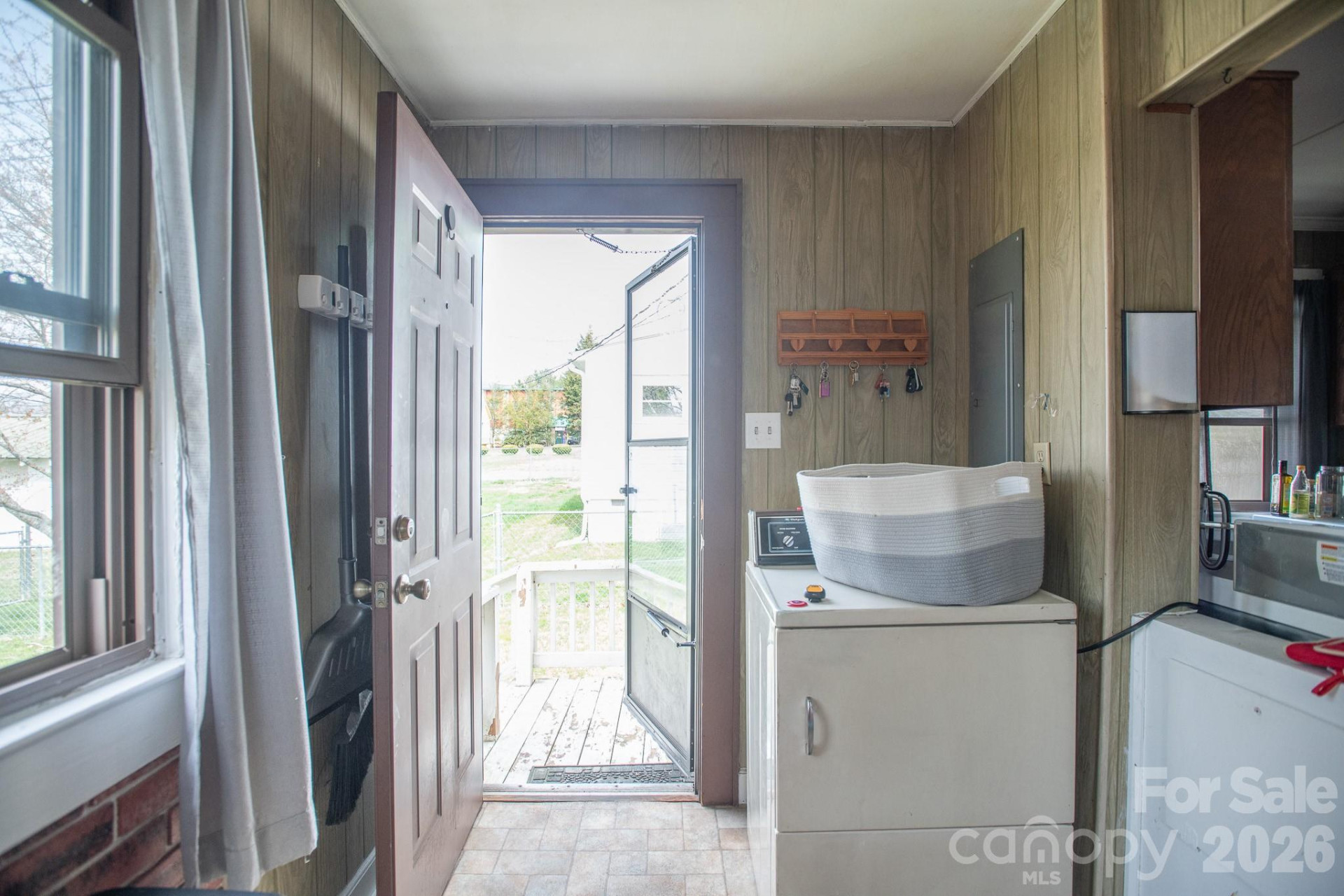 400 Summit Avenue - Photo 23