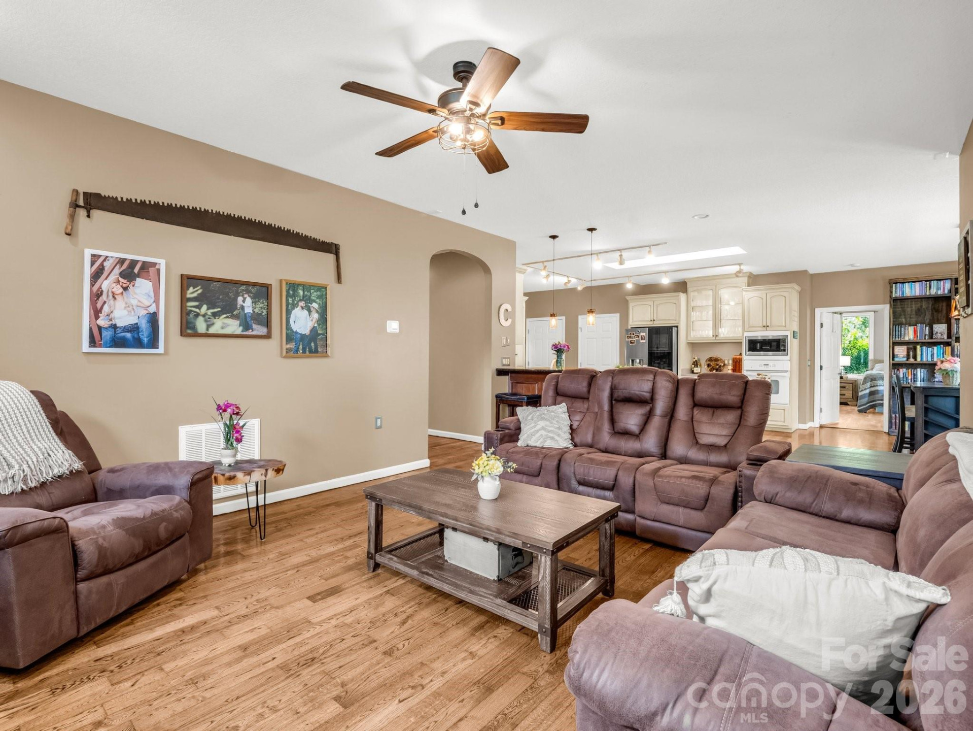 1424 Wolfpen Road - Photo 5