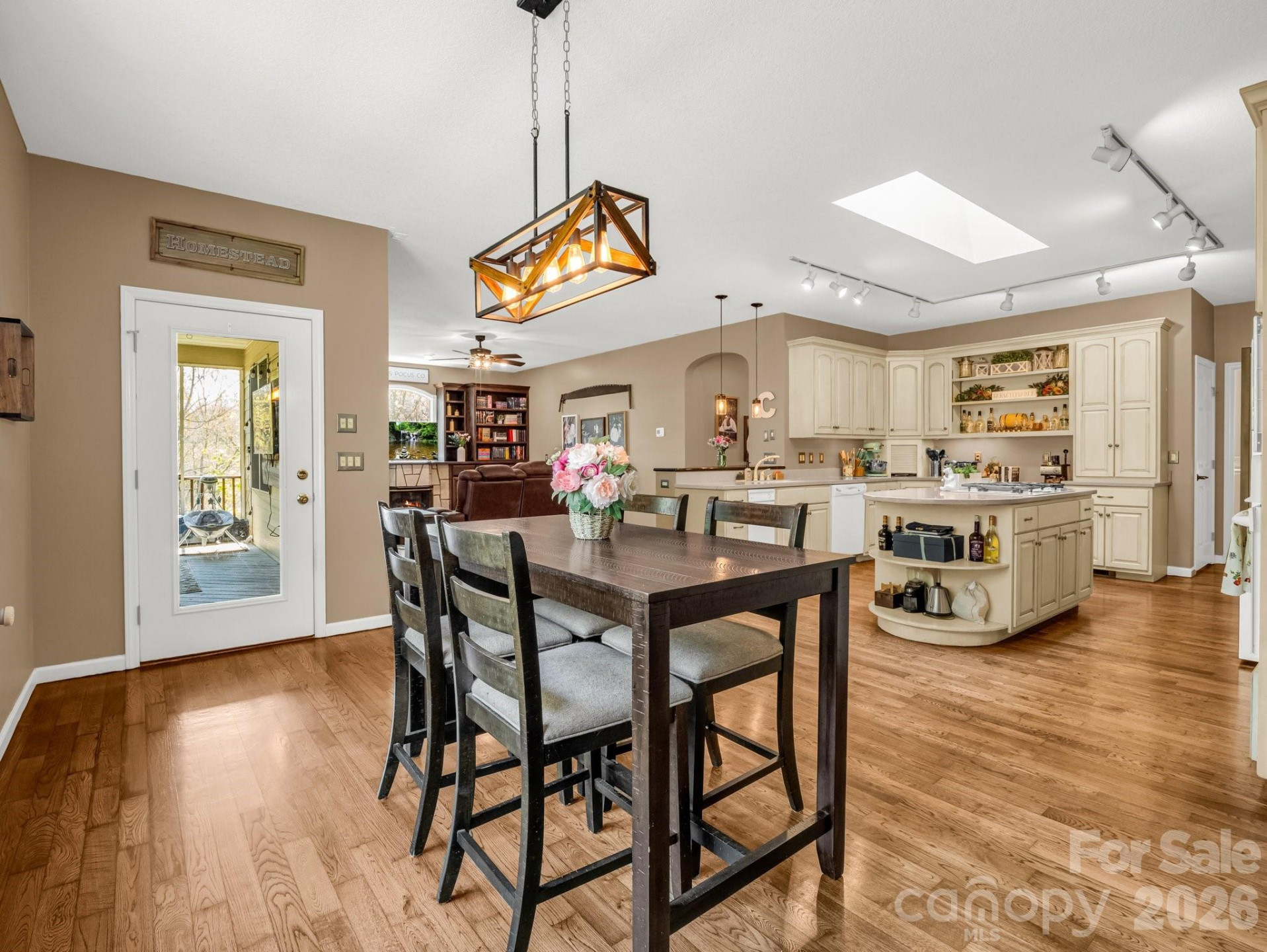 1424 Wolfpen Road - Photo 9