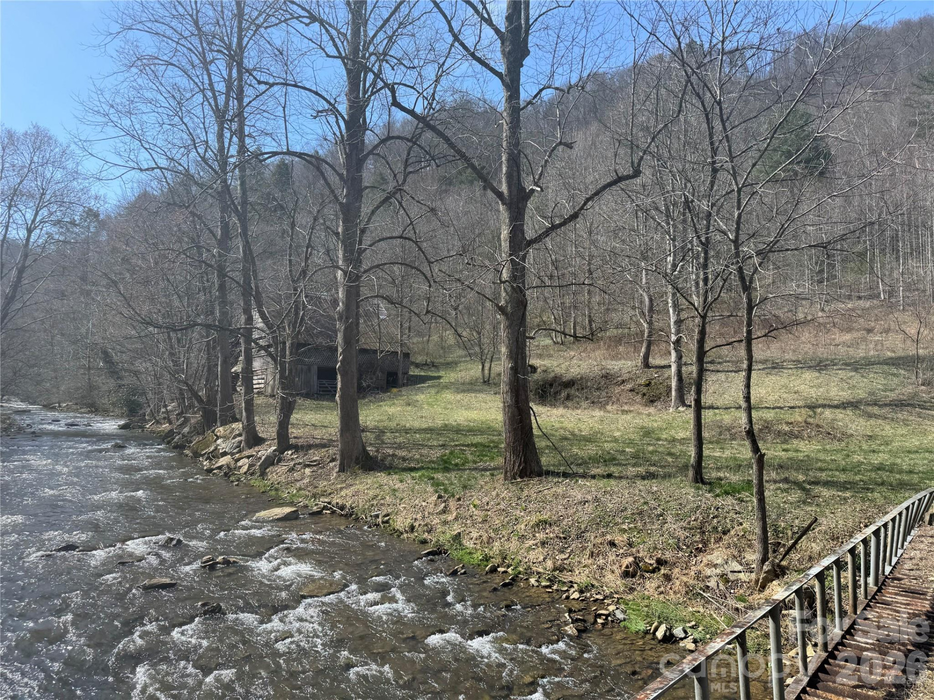 11288 Big Laurel Road - Photo 14