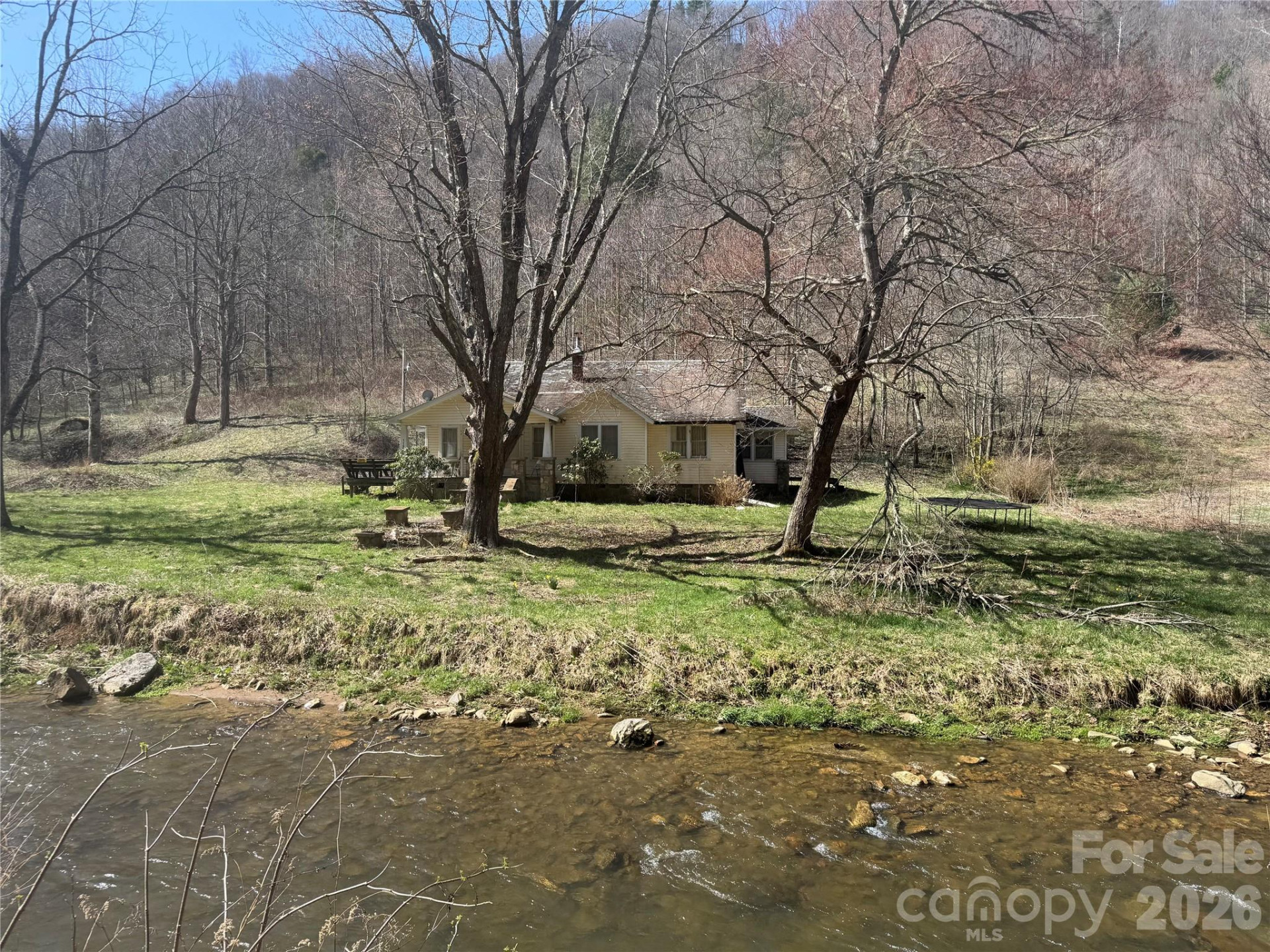 11288 Big Laurel Road - Photo 5