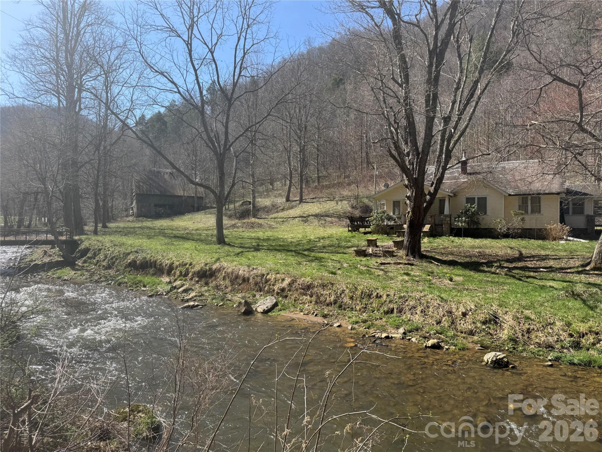 11288 Big Laurel Road - Photo 6