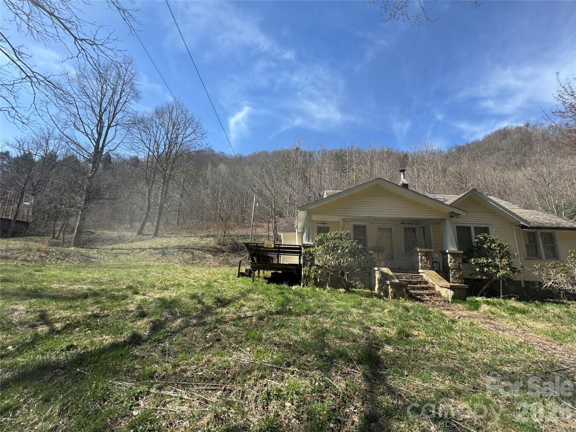 11288 Big Laurel Road - Photo 8