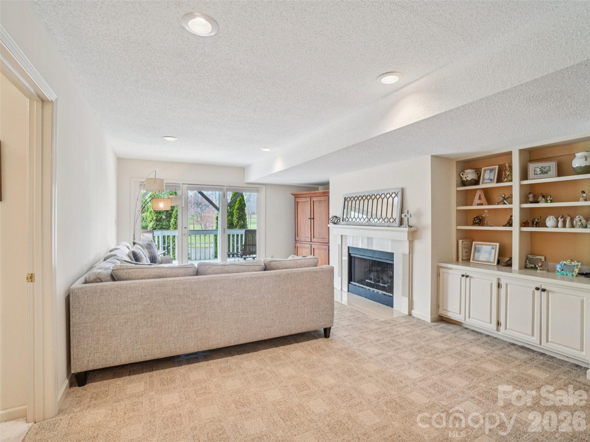 38 Highland Pointe Drive - Photo 8