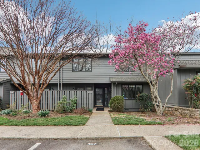 457 Crowfields Drive
