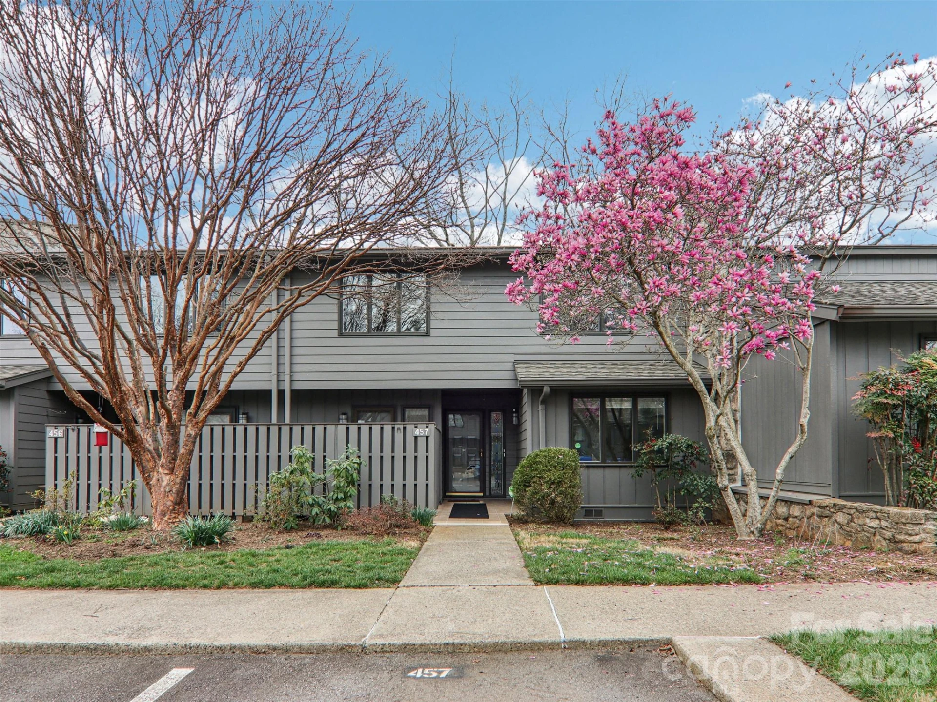 457 Crowfields Drive #6