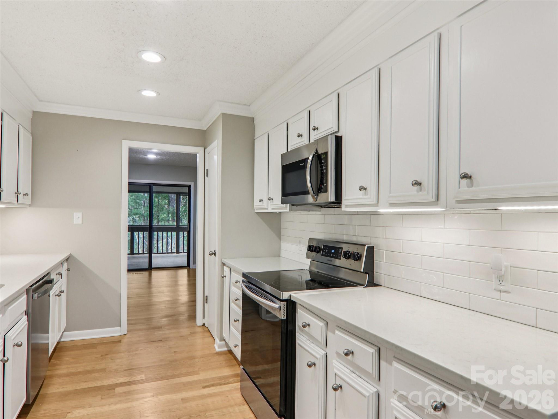 457 Crowfields Drive #6 - Photo 14