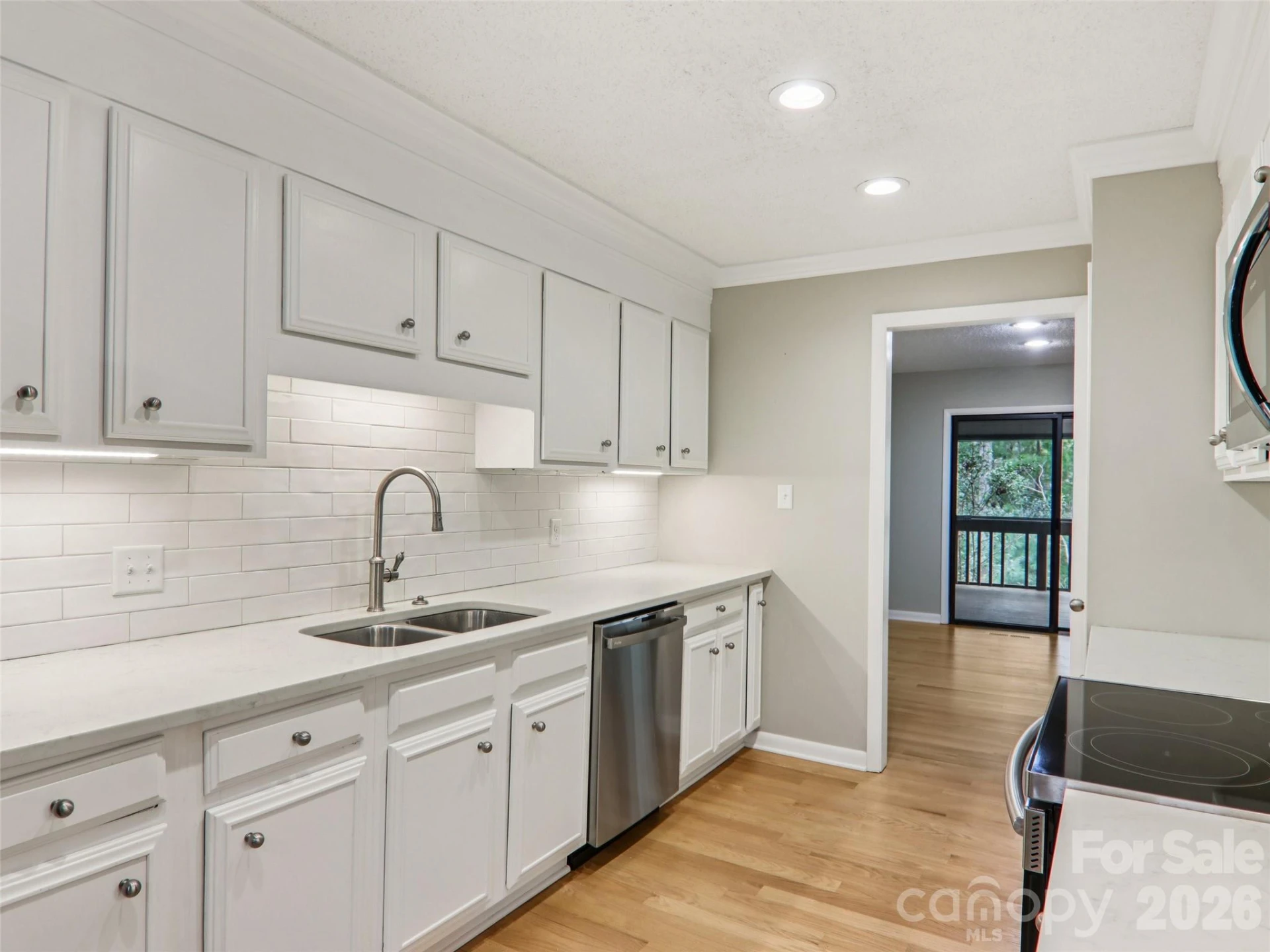 457 Crowfields Drive #6 - Photo 14