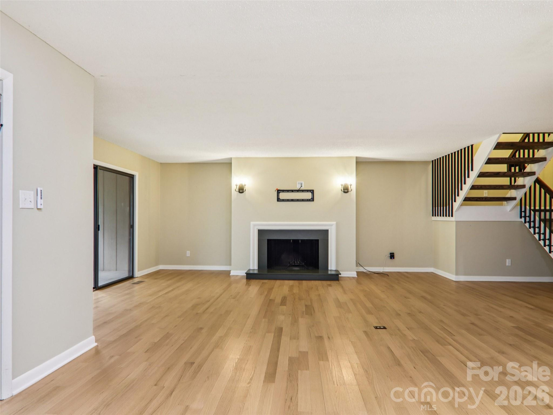 457 Crowfields Drive #6 - Photo 6