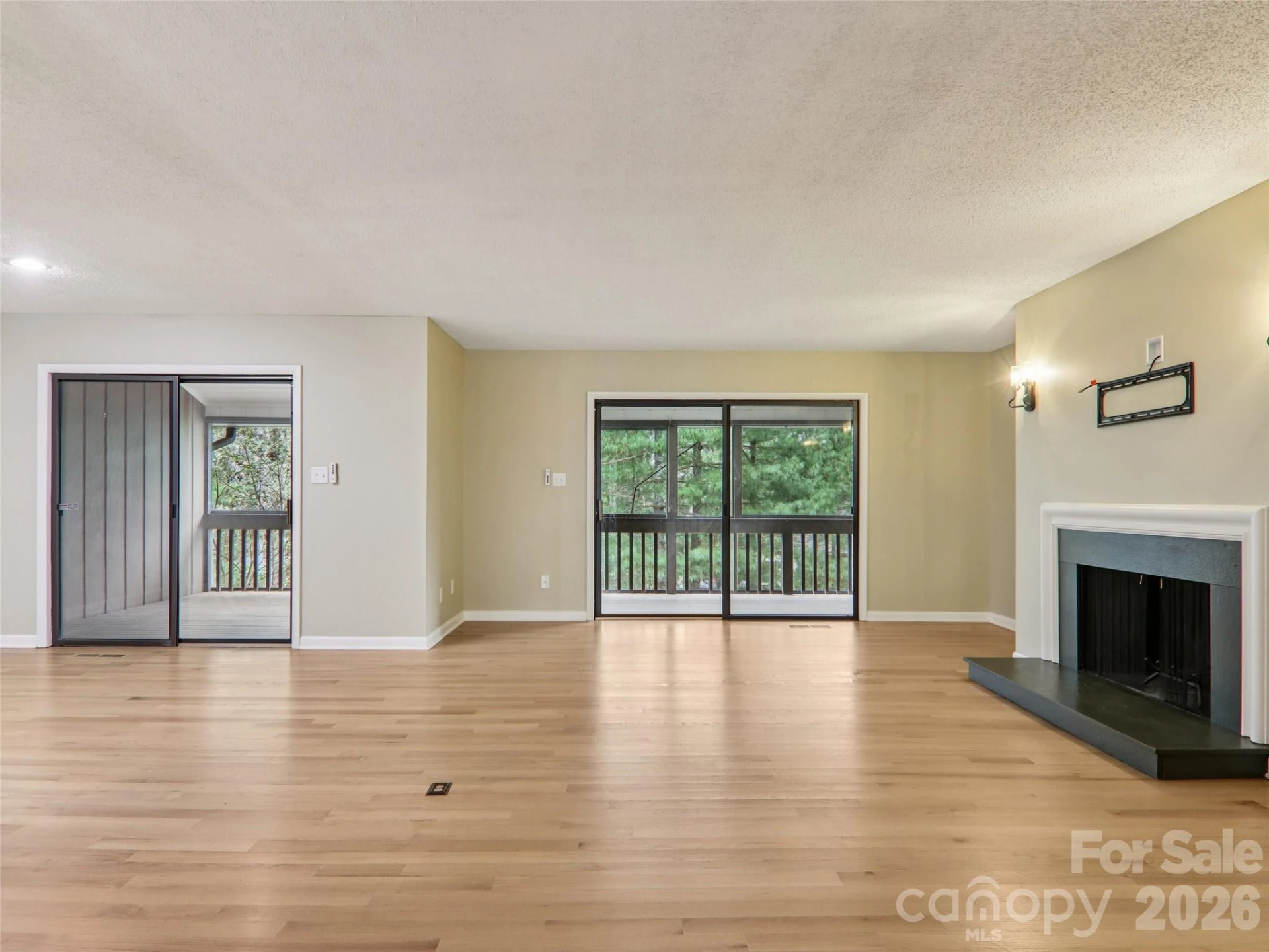 457 Crowfields Drive #6 - Photo 6