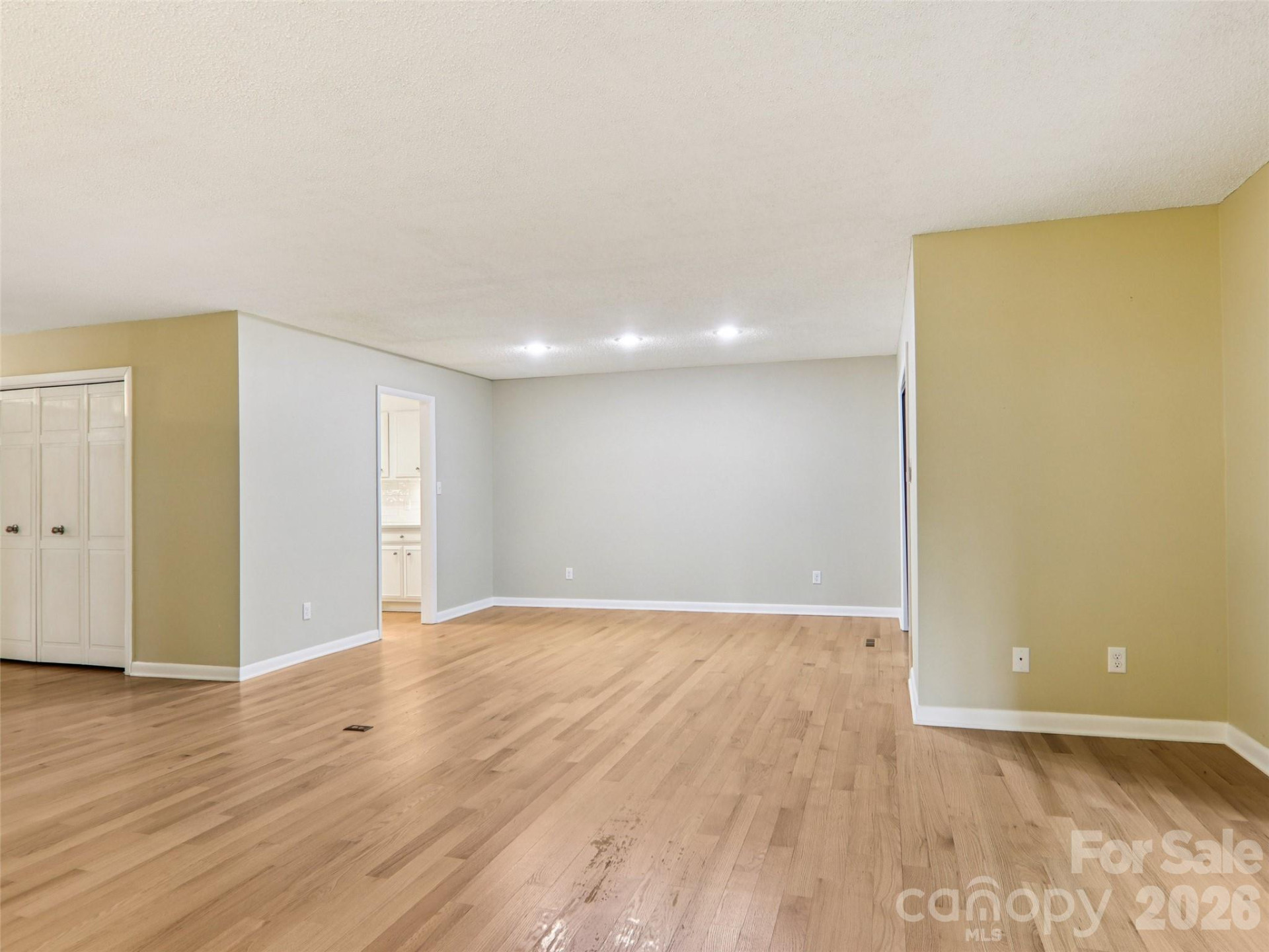 457 Crowfields Drive #6 - Photo 9