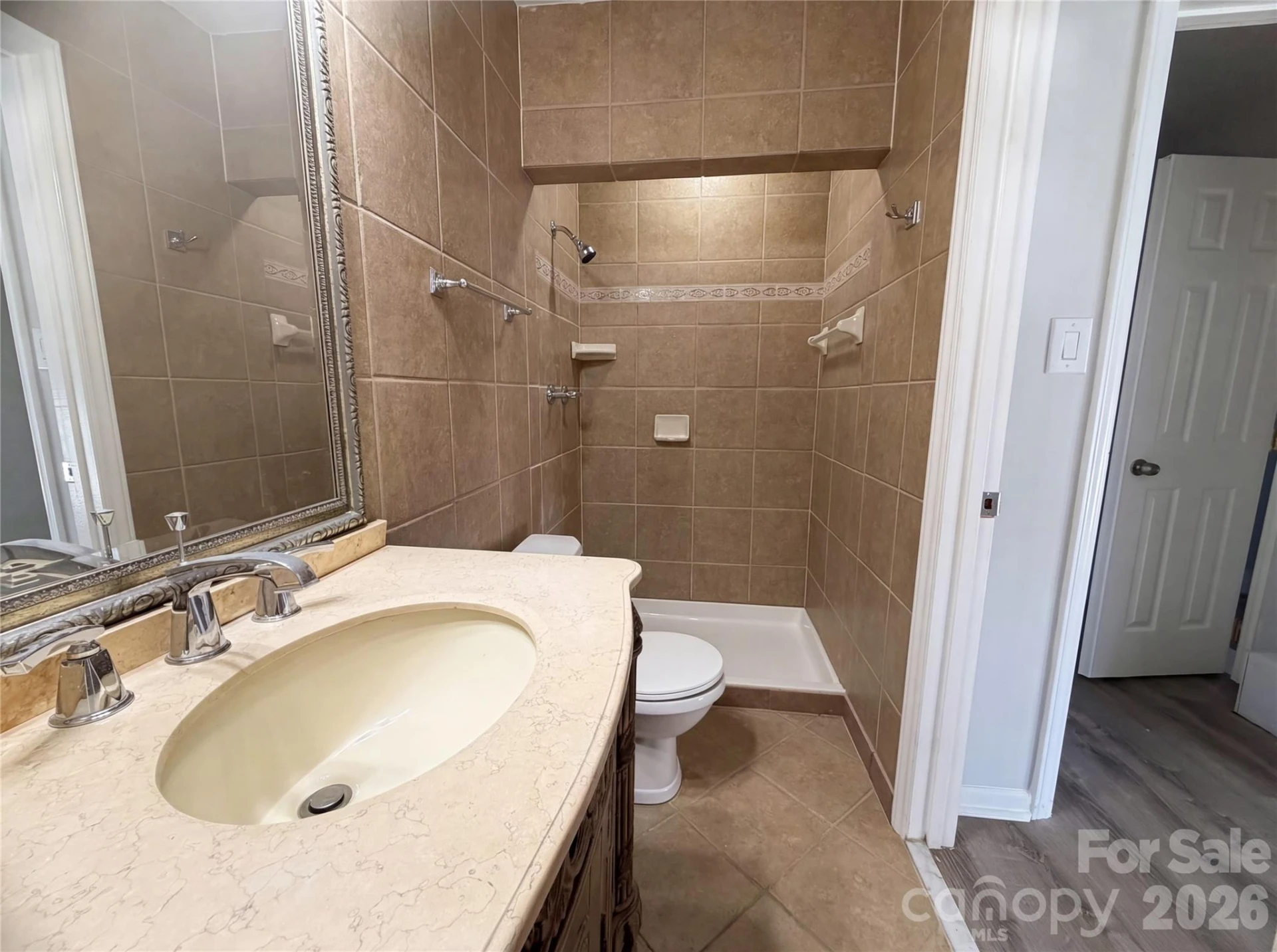 1512 Buckingham Avenue - Photo 12