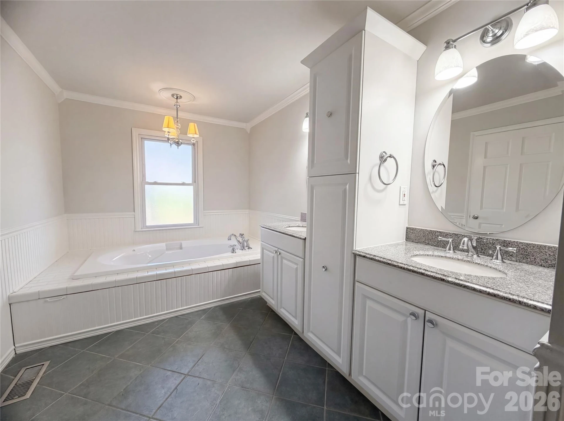 1512 Buckingham Avenue - Photo 6