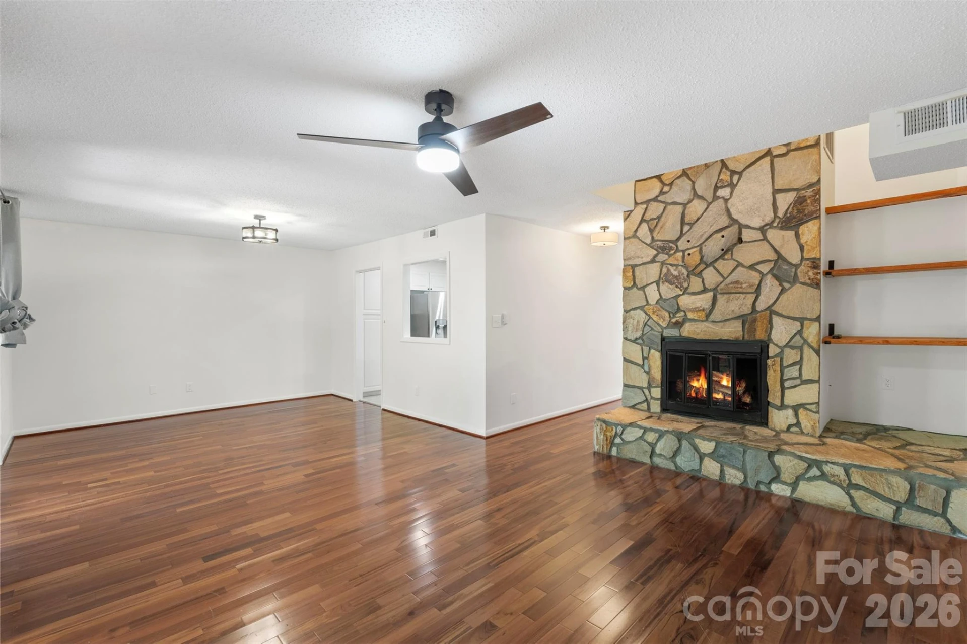7619 Mariner Cove Drive - Photo 8