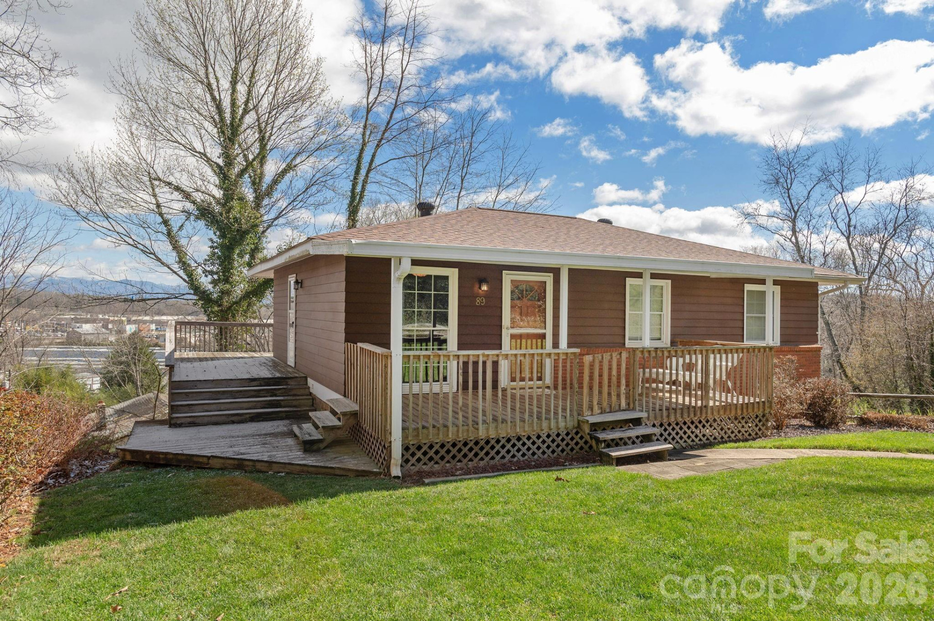 89 Stradley Mountain Road