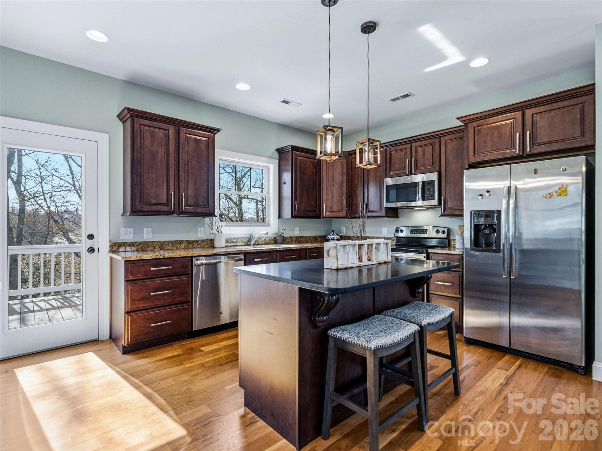 221 Courtland Place - Photo 18