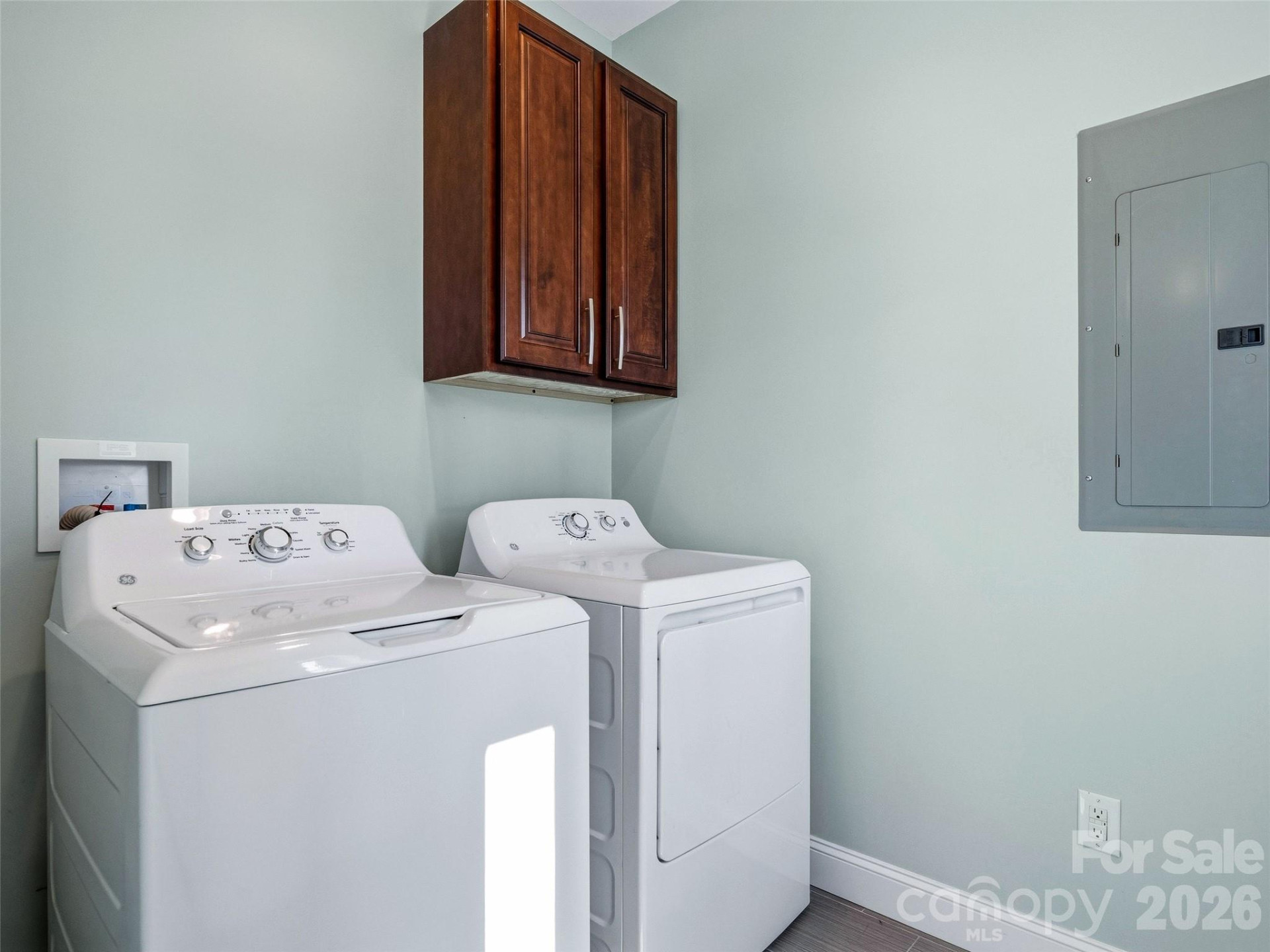 221 Courtland Place - Photo 24