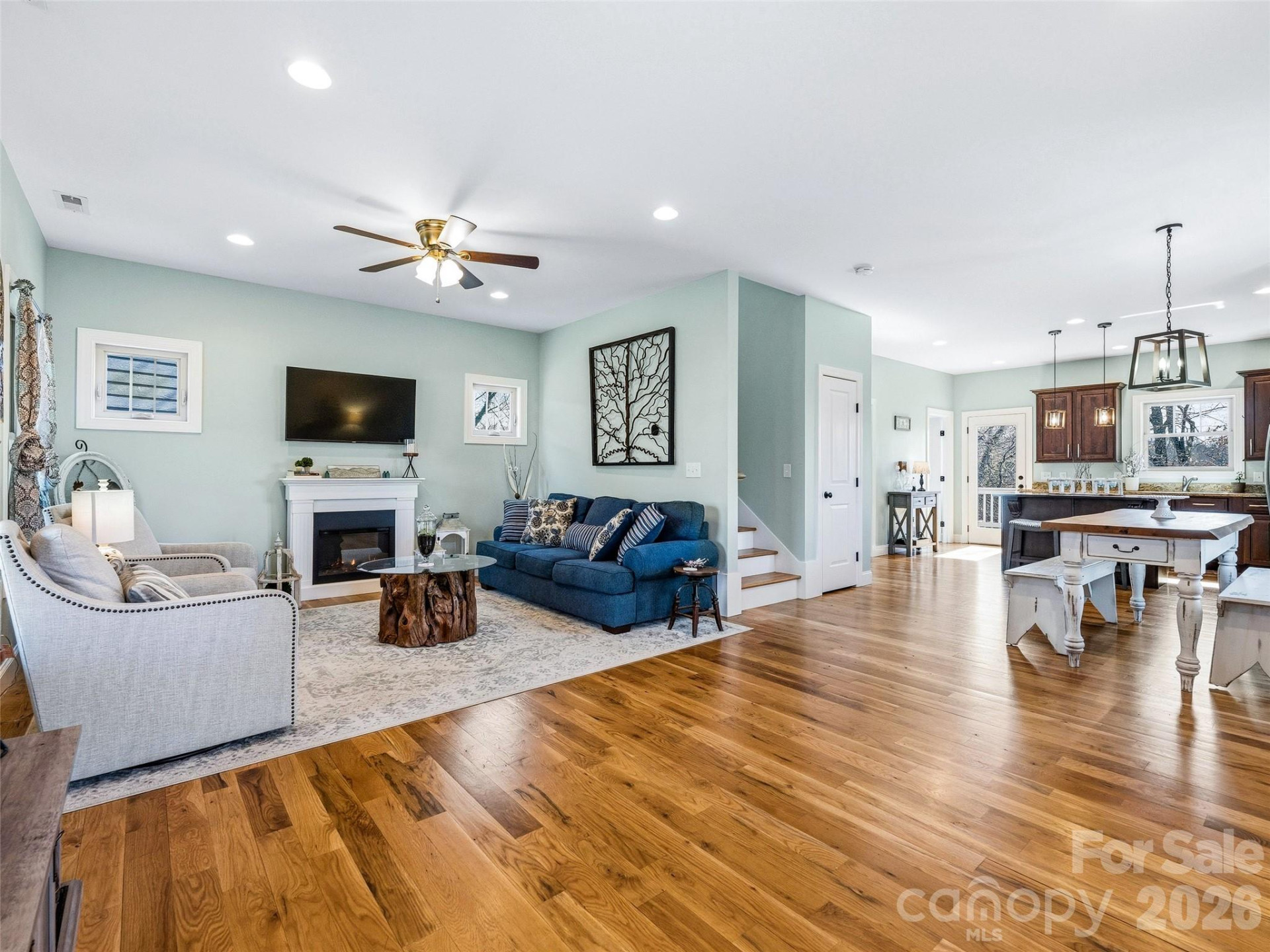 221 Courtland Place - Photo 8