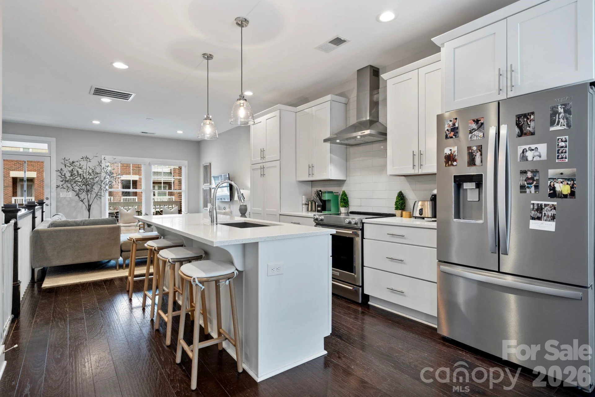 1214 Macomb Place - Photo 13