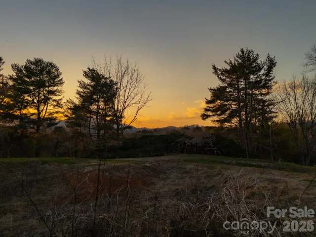 14 Mountain Terrace