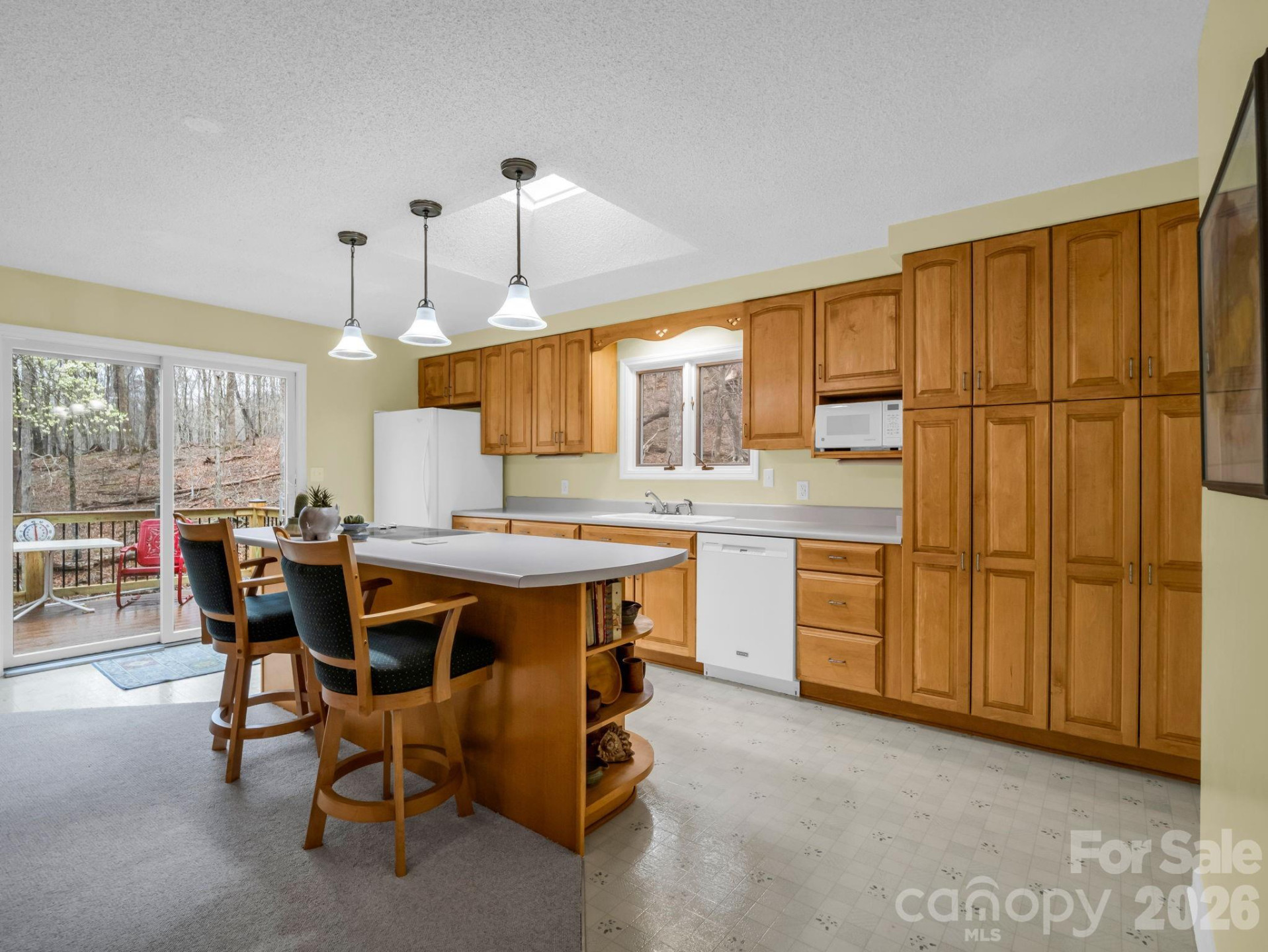 141 Shadow Creek Lane - Photo 8