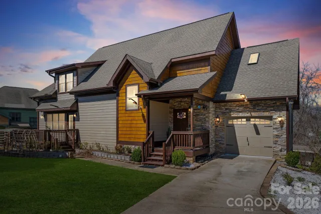 11 Trevors Trail