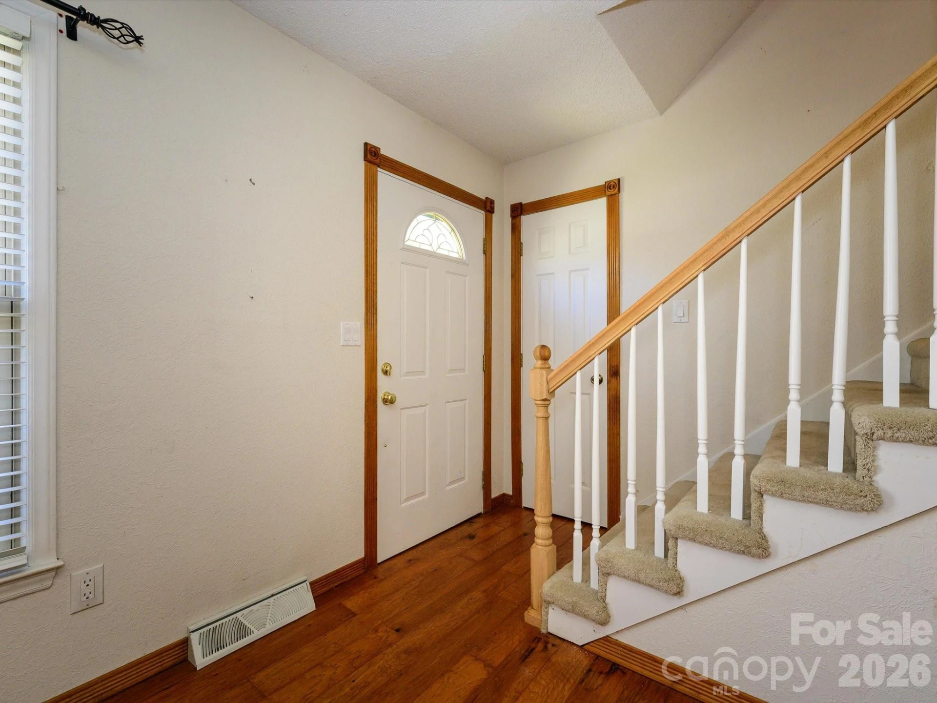 579 Brown Lee Drive - Photo 3