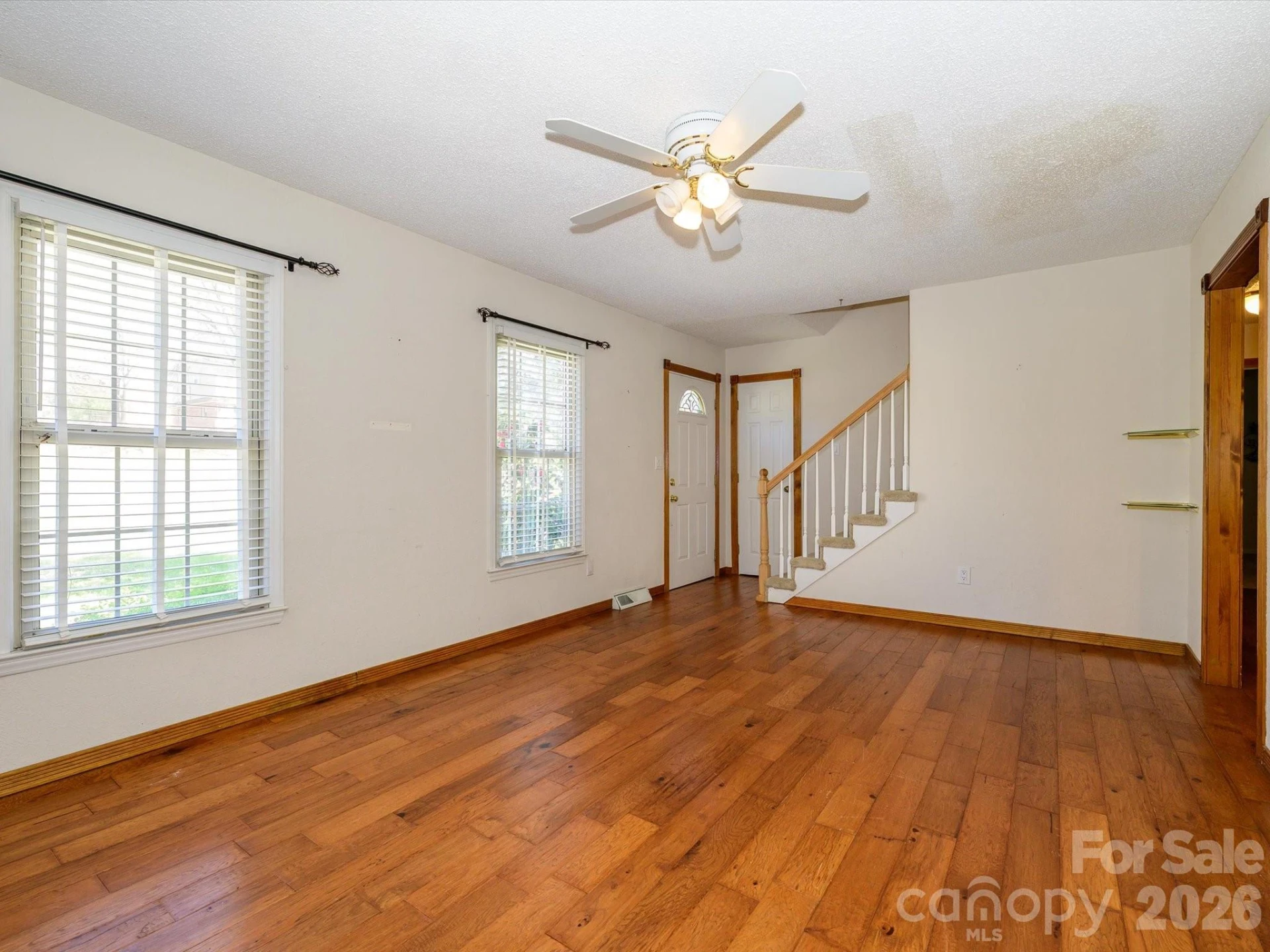 579 Brown Lee Drive - Photo 6