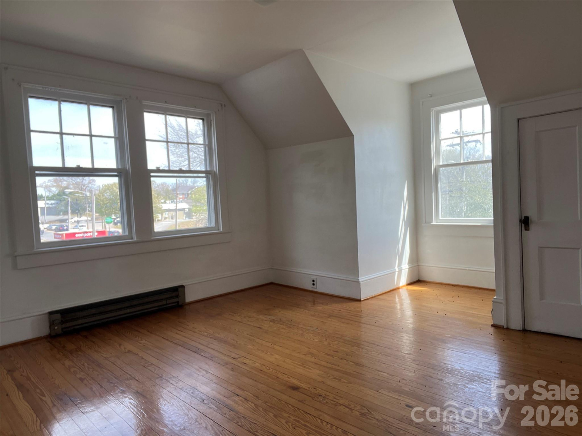 144 Broadway Street - Photo 2