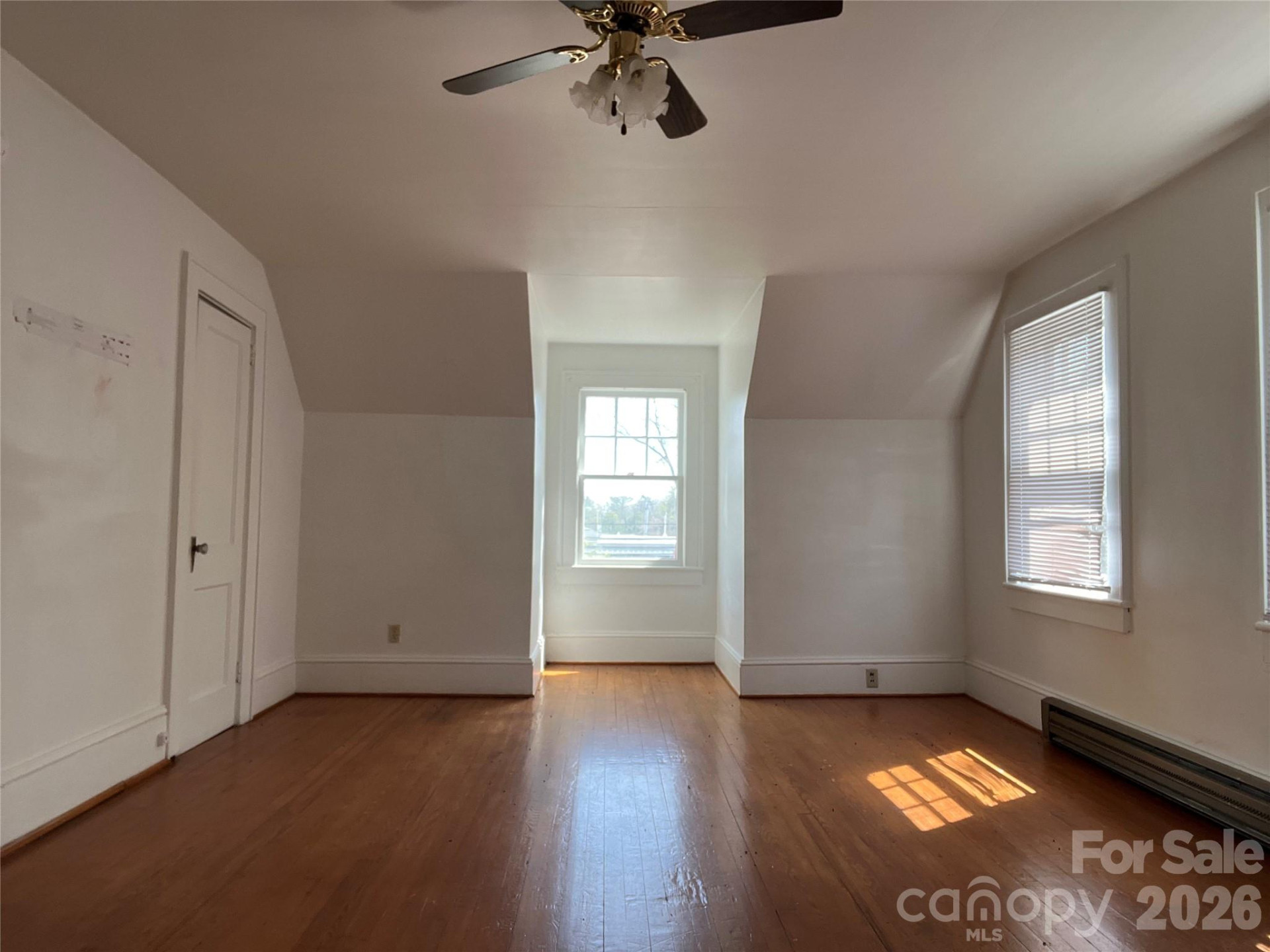 144 Broadway Street - Photo 7